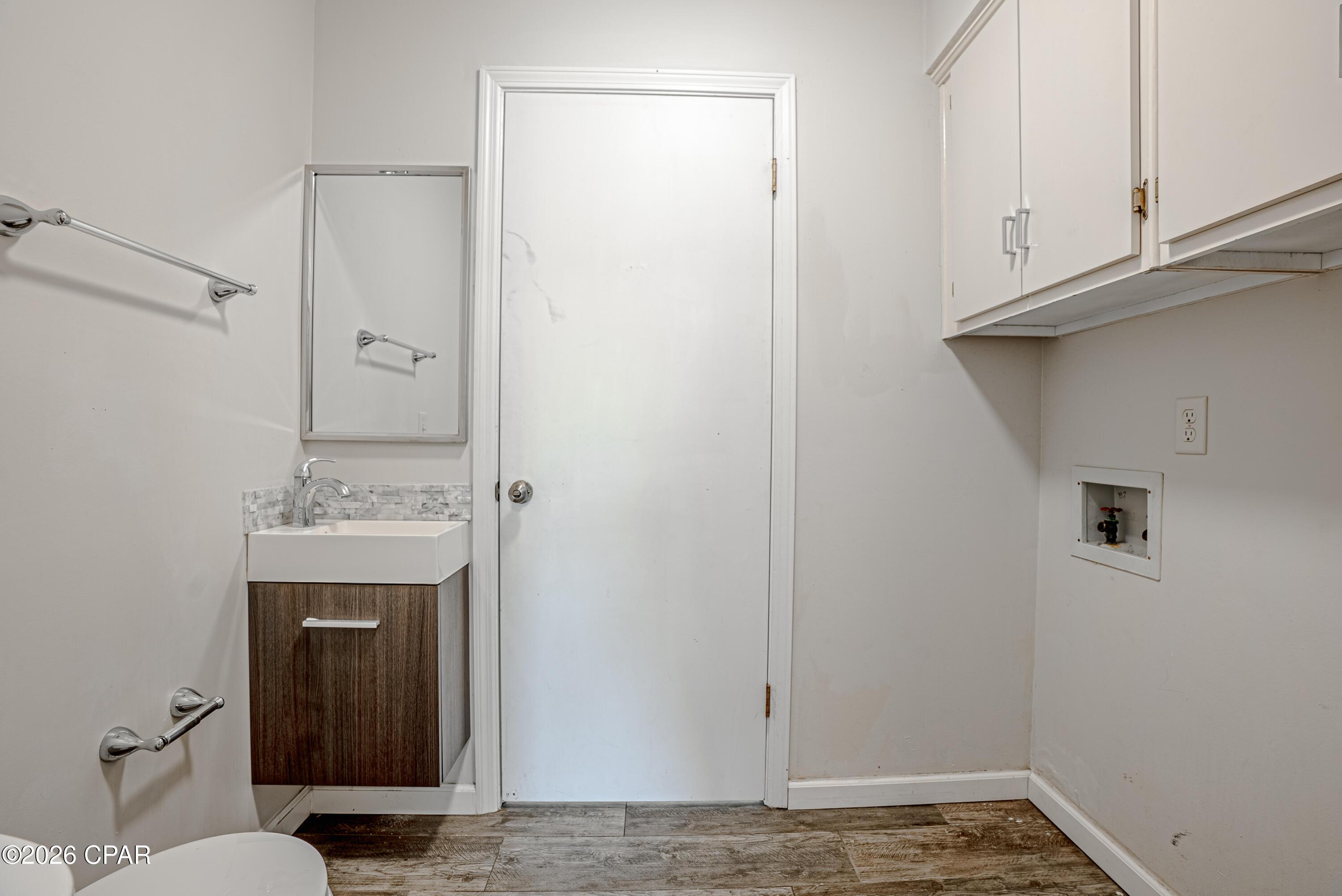 Tropical Bay - Residential