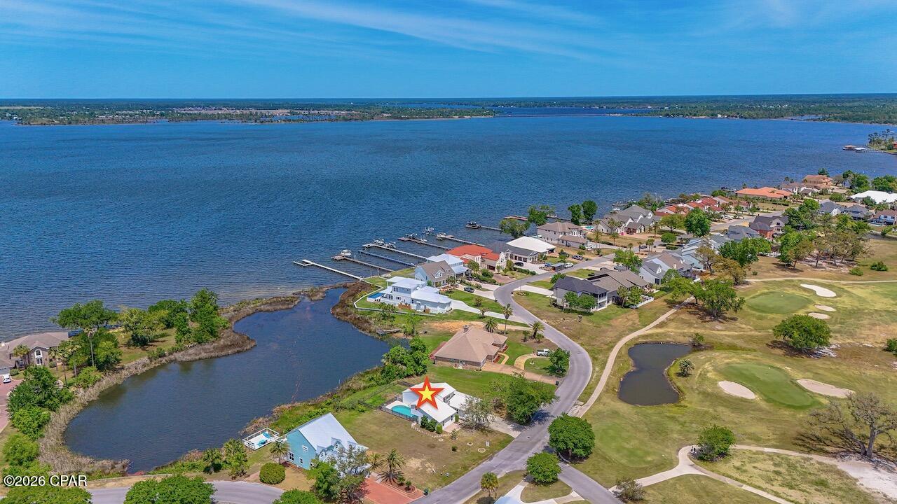 Tropical Bay - Residential