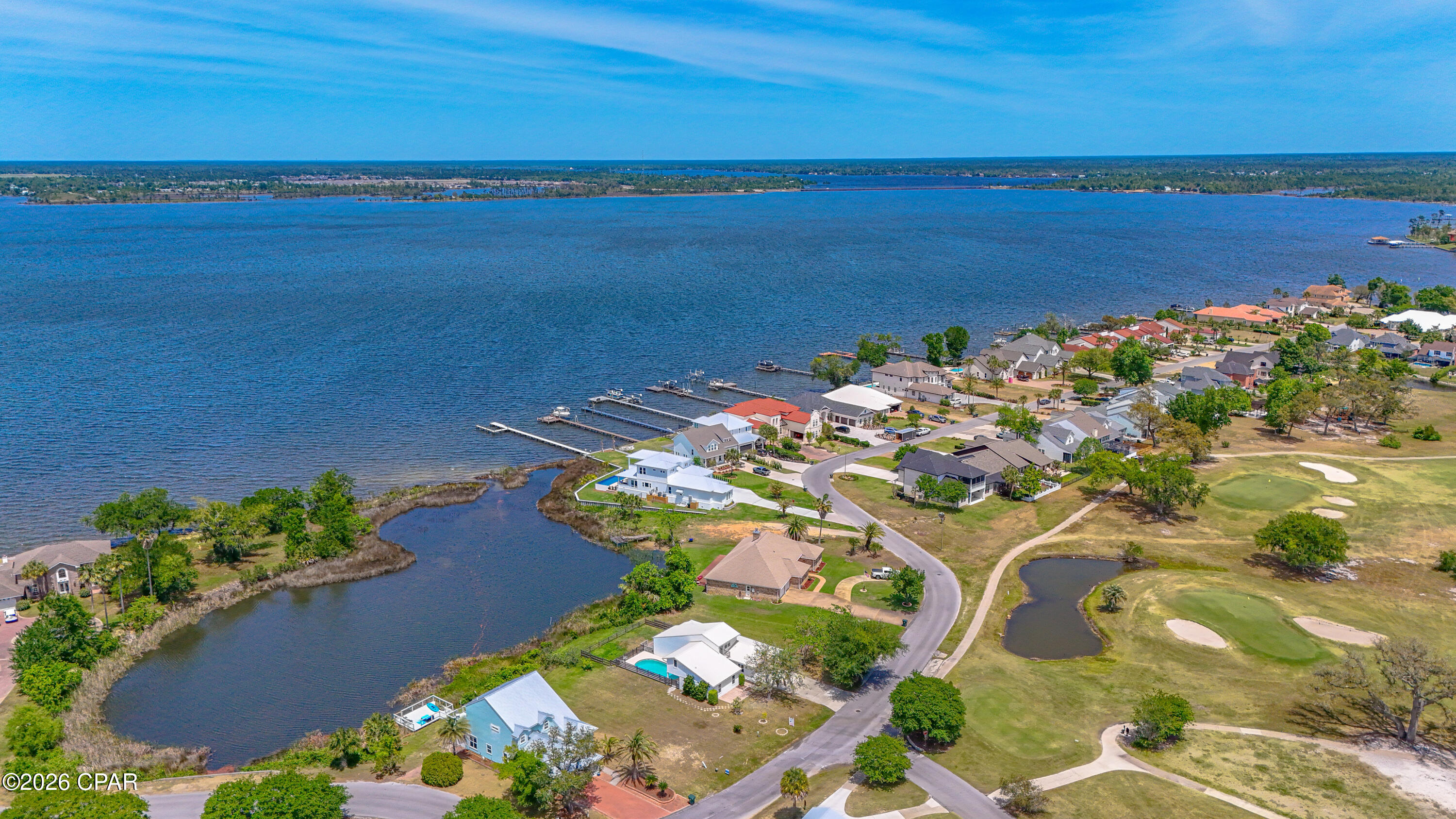 Tropical Bay - Residential