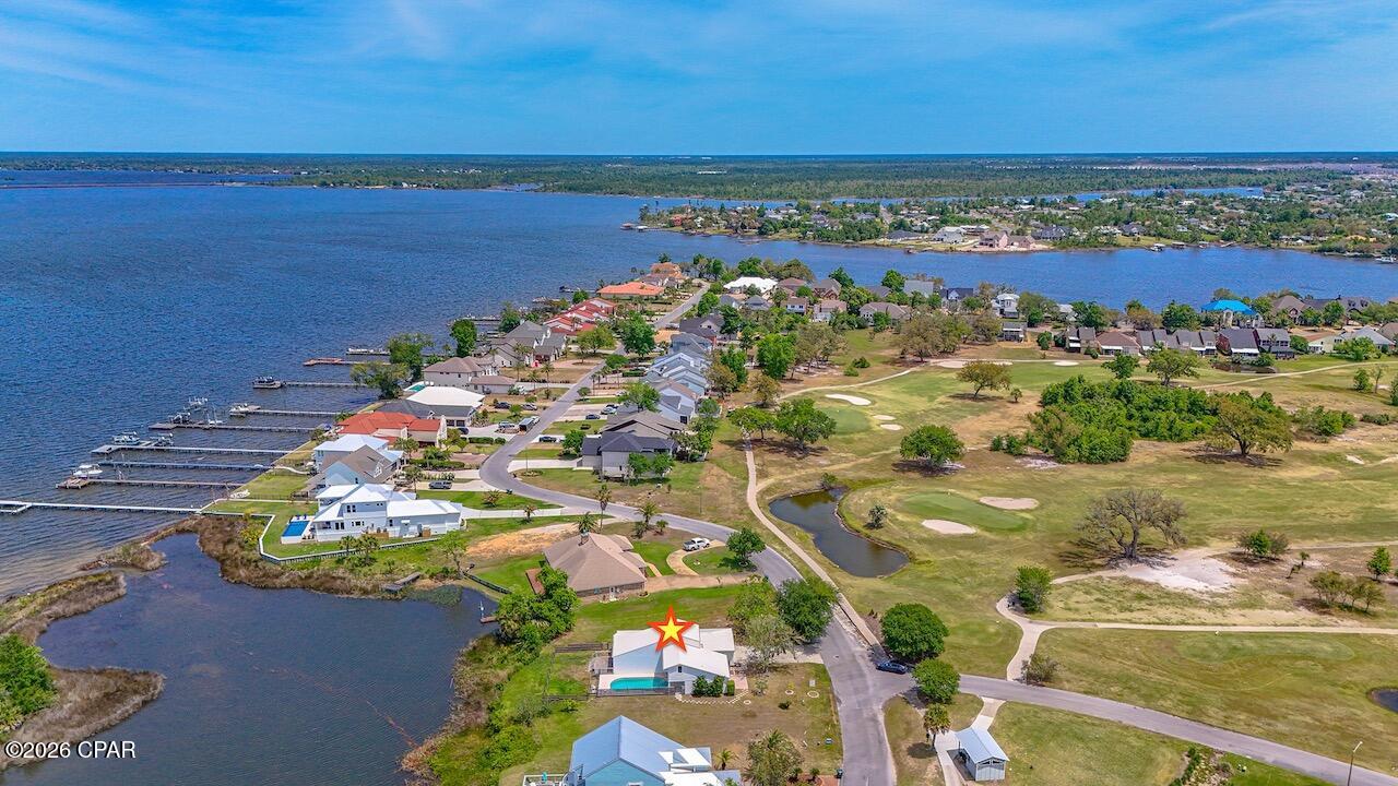 Tropical Bay - Residential