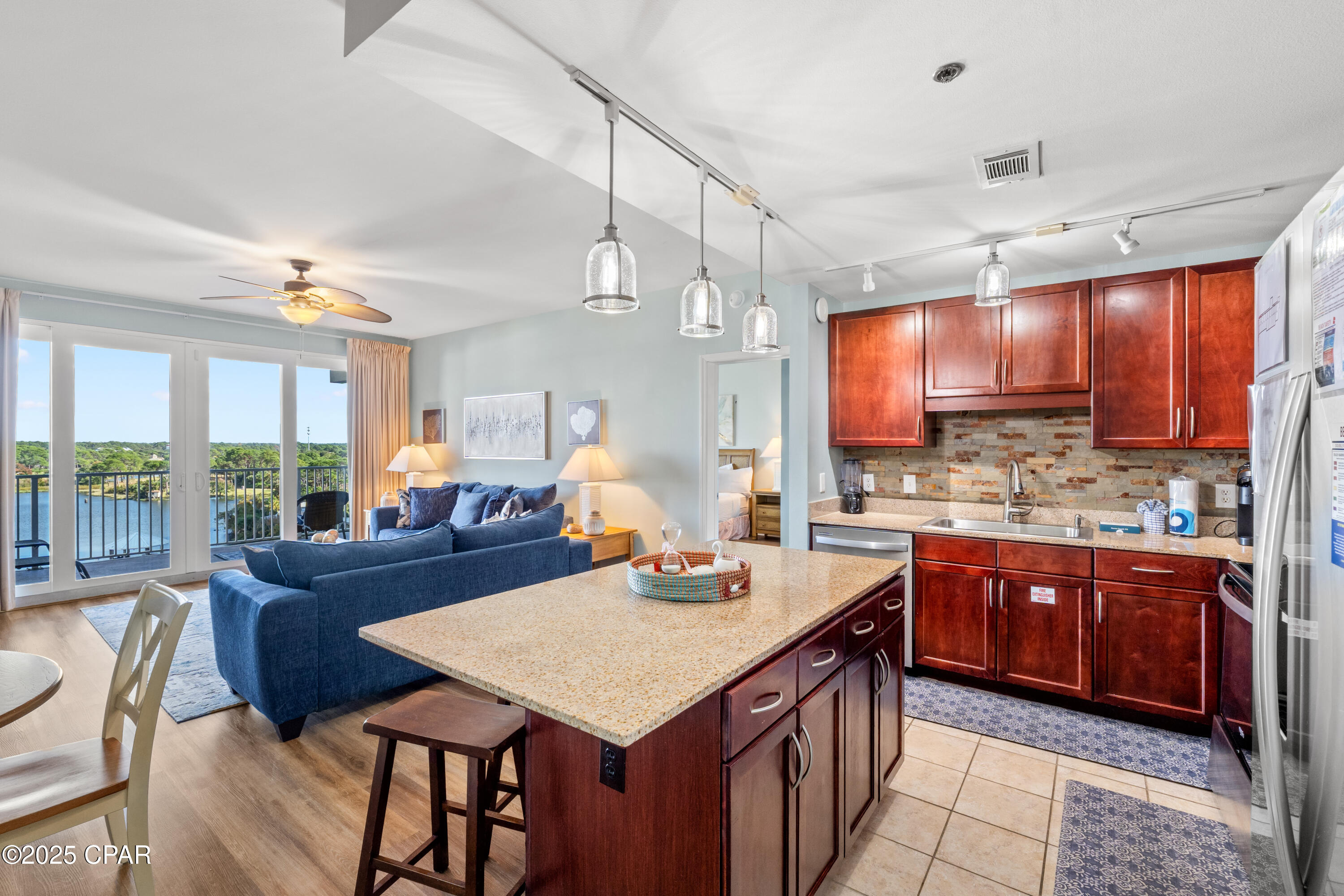 Laketown Wharf - Residential