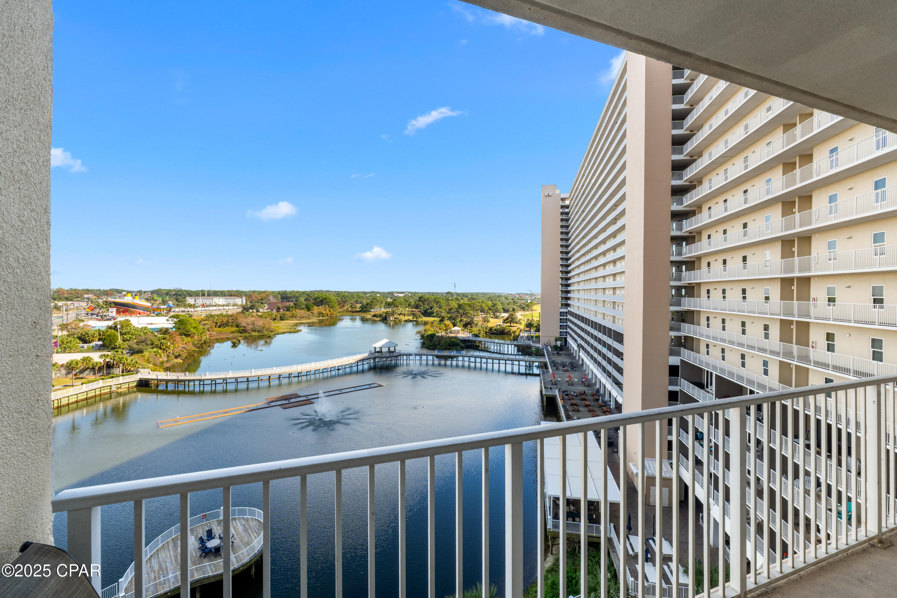 Laketown Wharf - Residential