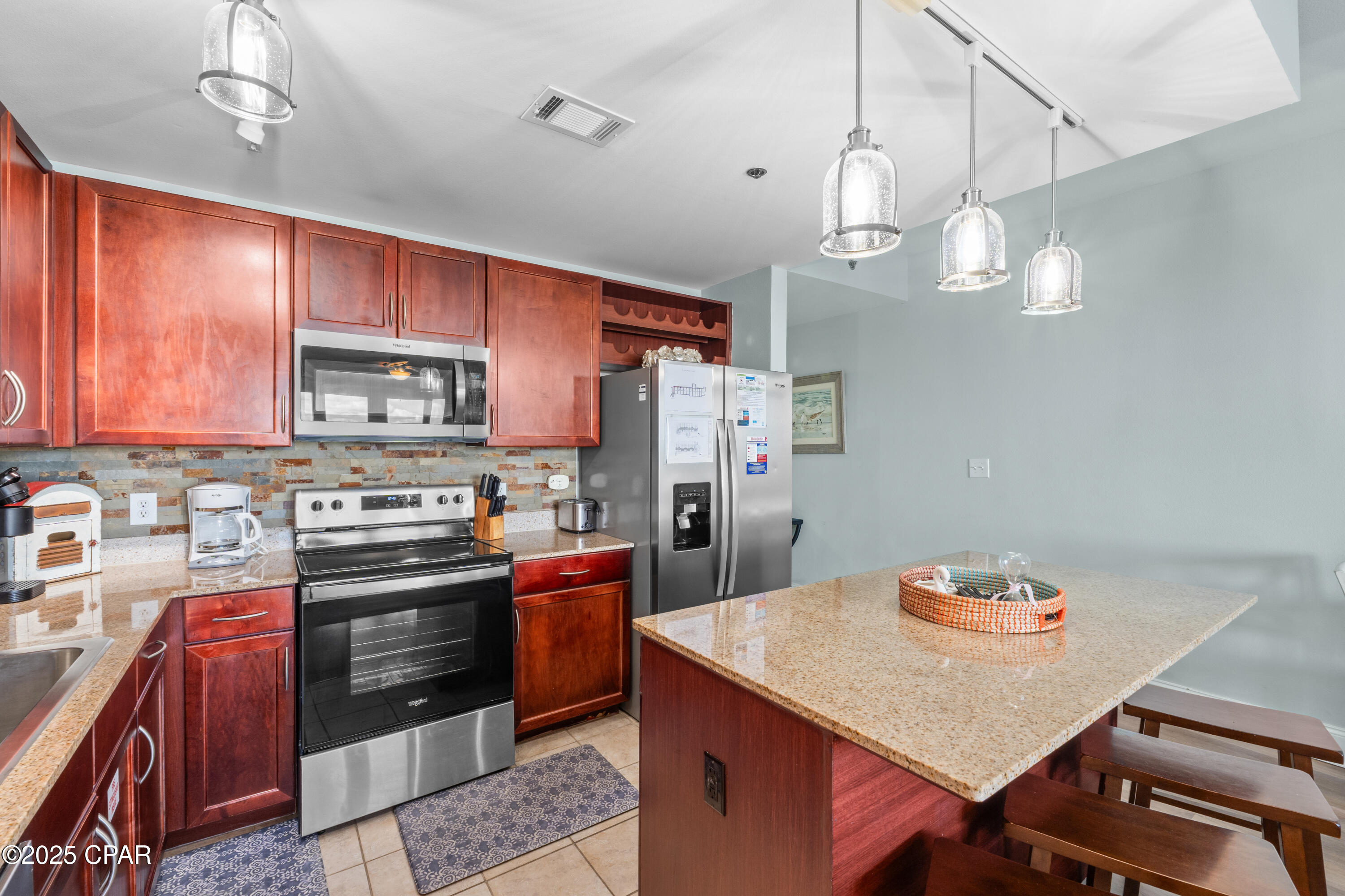 Laketown Wharf - Residential