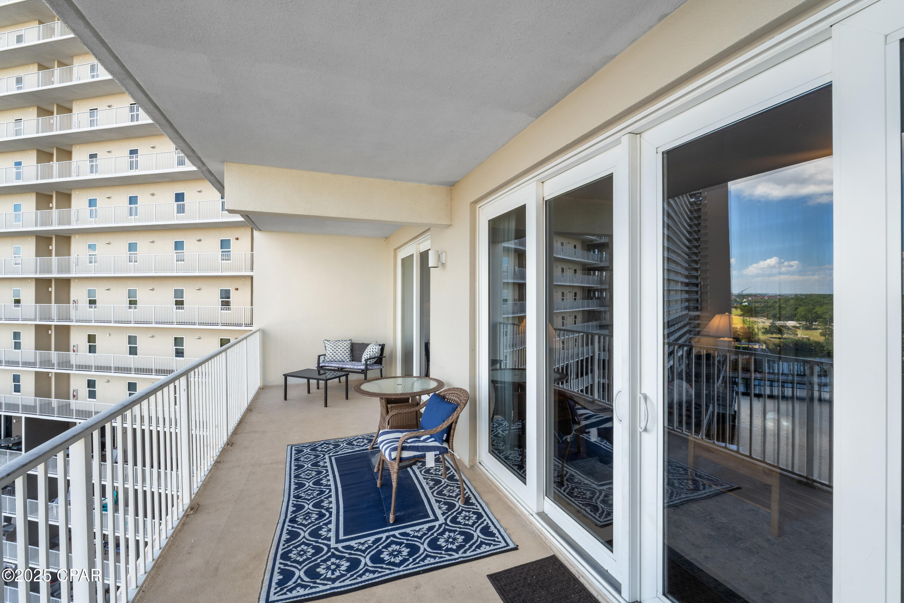 Laketown Wharf - Residential