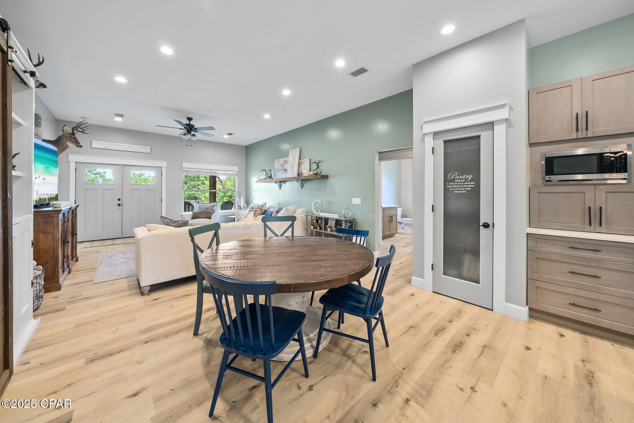 [No Recorded Subdiv] - Residential