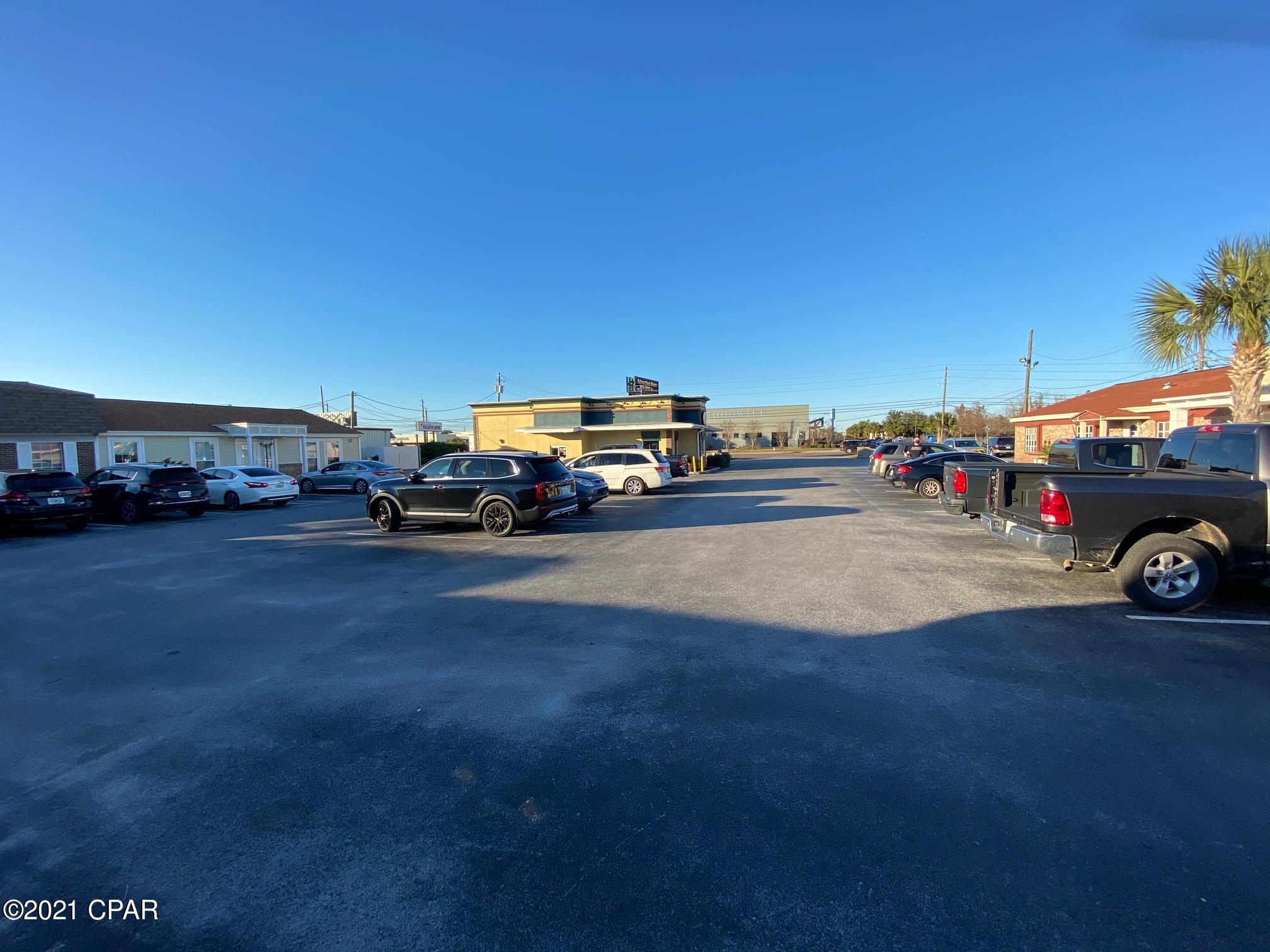 No Named Subdivision - Commercial Lease