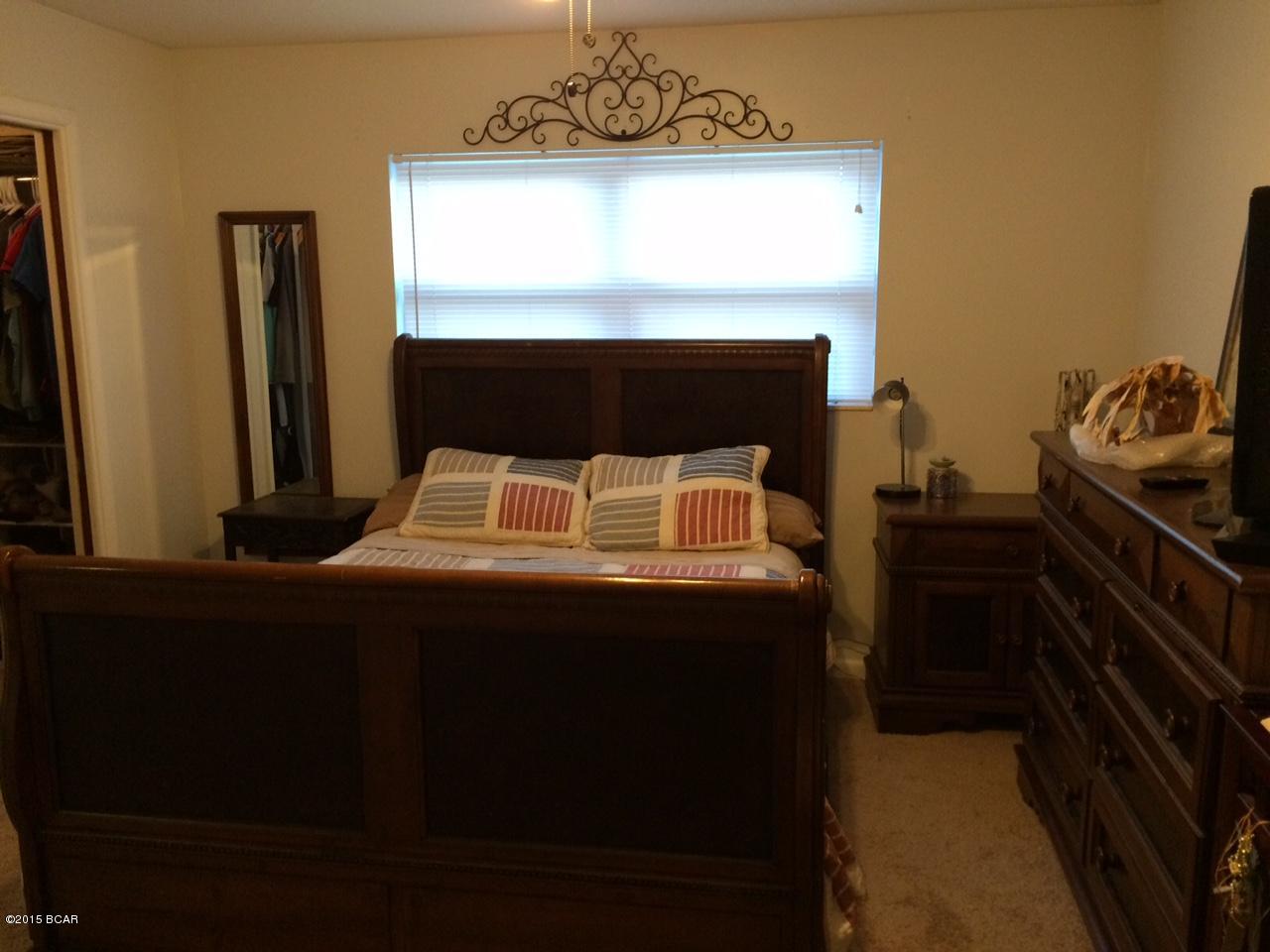 Point Royal Homes Unit 1 - Residential Lease