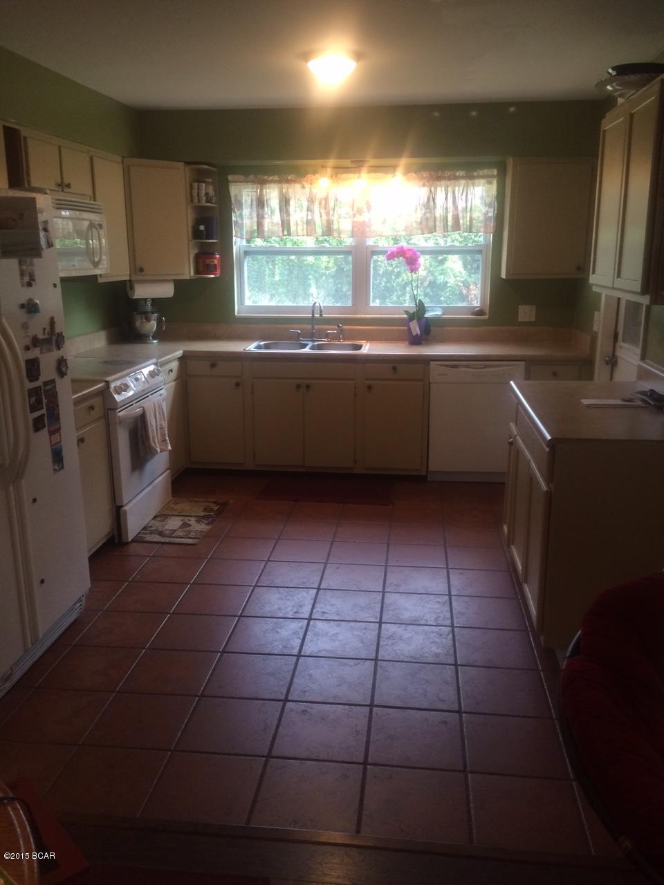 Point Royal Homes Unit 1 - Residential Lease