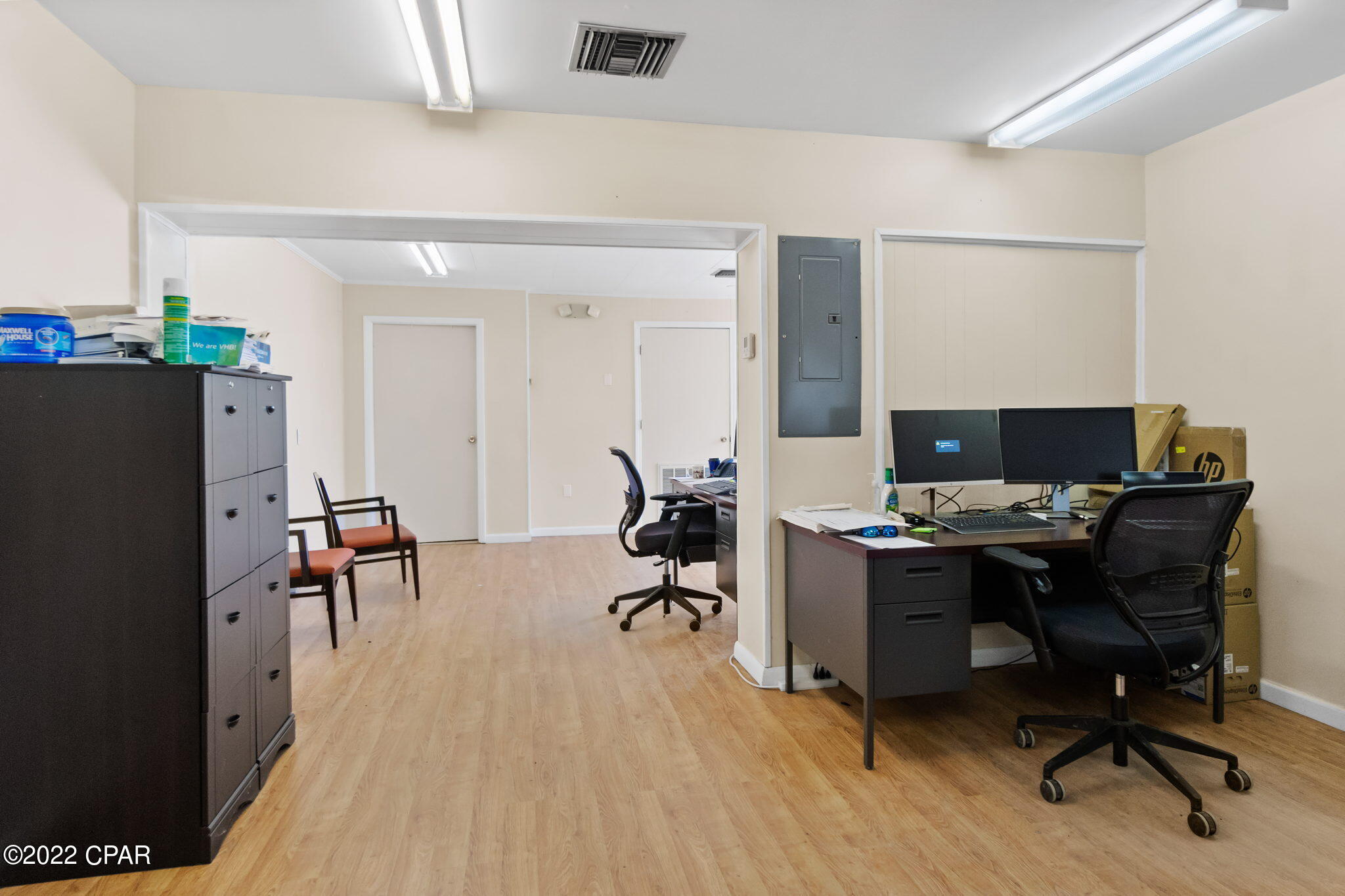 [No Recorded Subdiv] - Commercial Sale