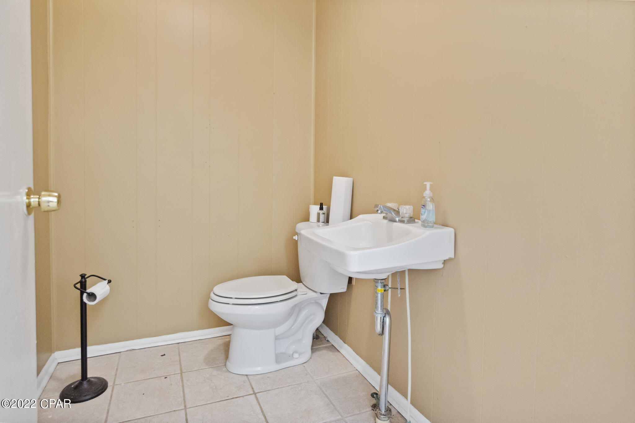 [No Recorded Subdiv] - Commercial Sale