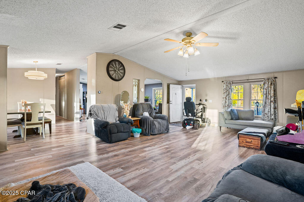 Bonifay - Residential