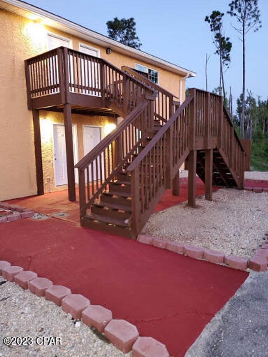 2bd, 2ba apartment. Newly remodeled, all tile, new appliances. Lawn service & pest control included. W/D hook-up. Sorry no pets.