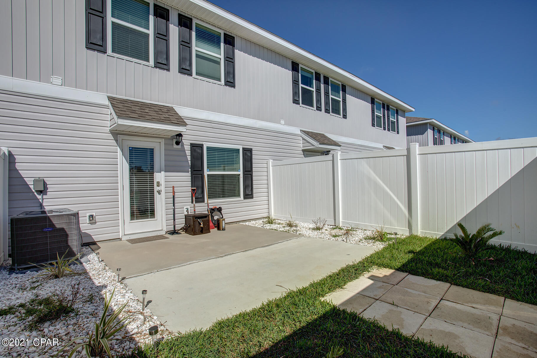 Sentinel Point - Residential