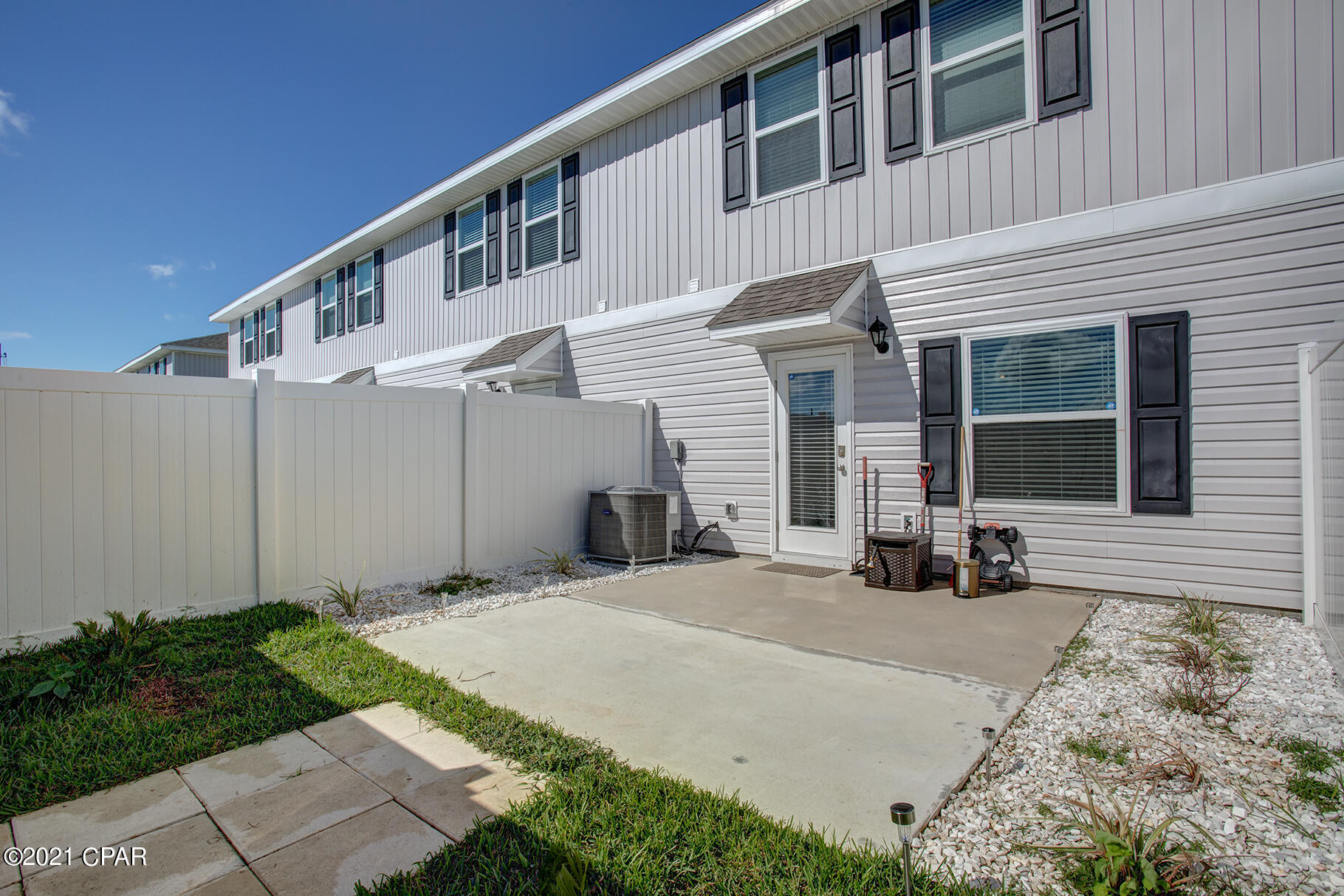 Sentinel Point - Residential