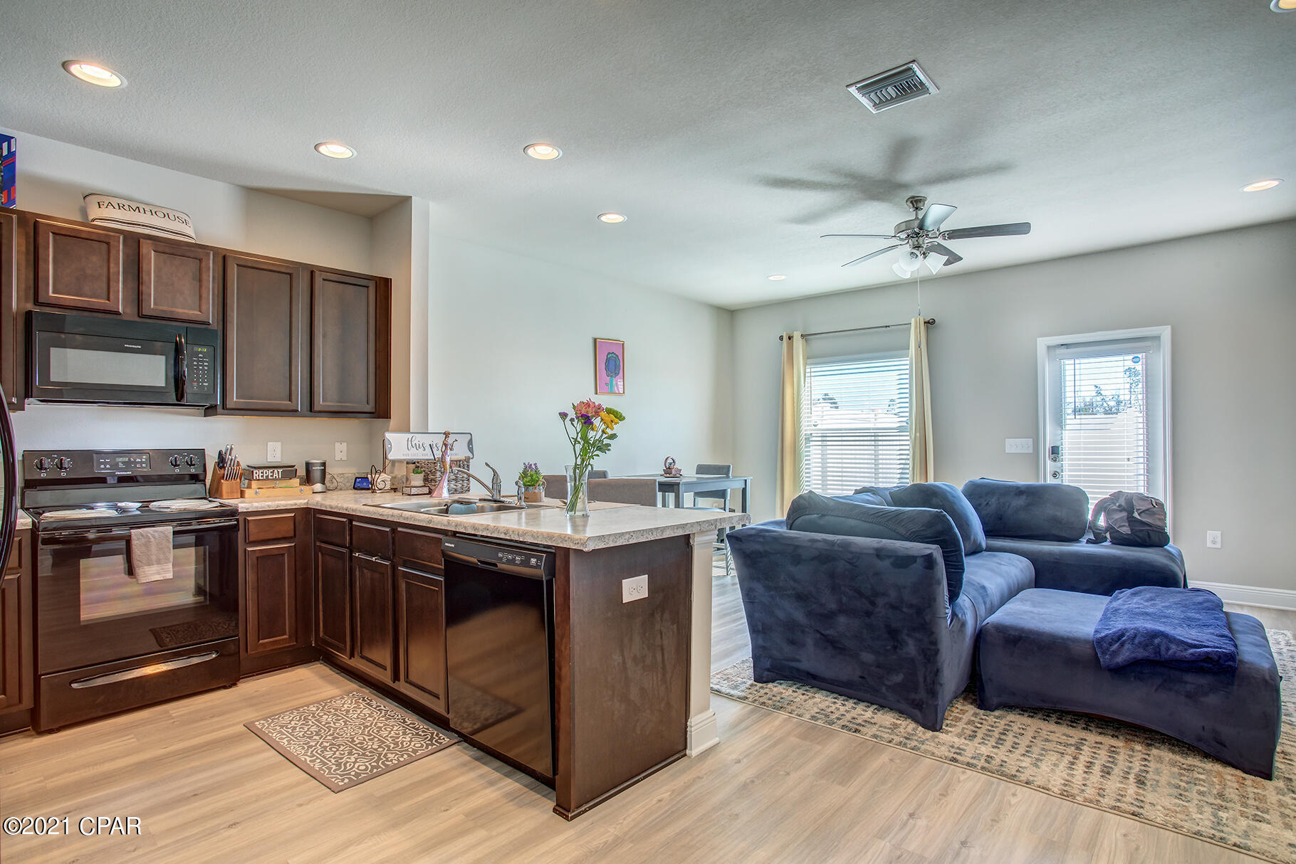 Sentinel Point - Residential