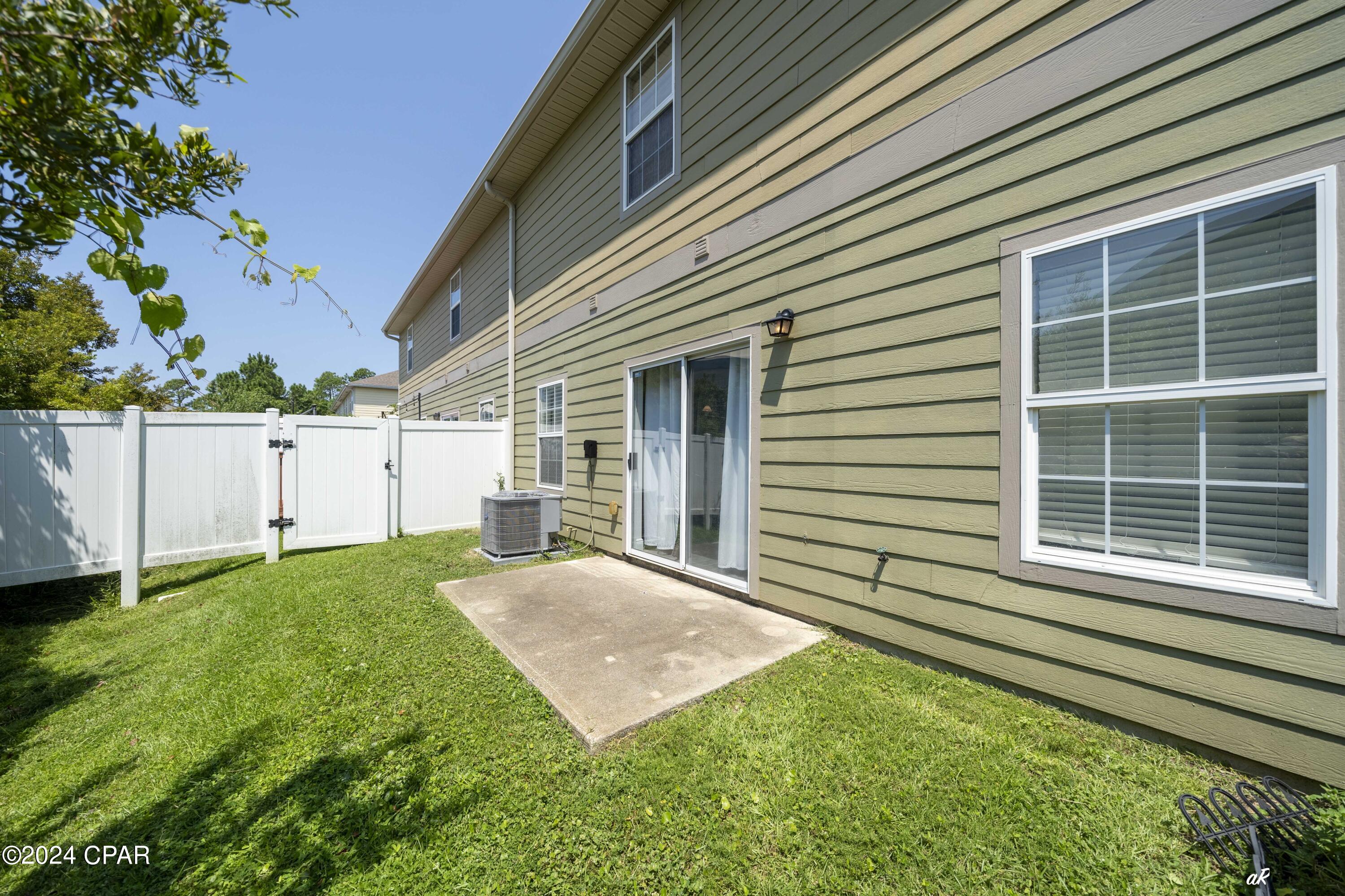 [No Recorded Subdiv] - Residential Lease