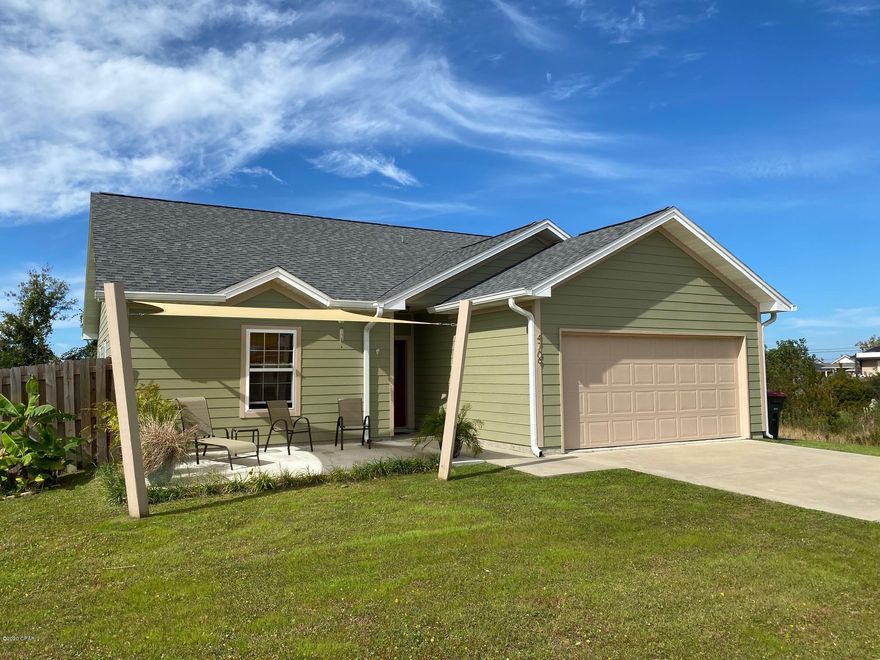 CURRENTLY UNDER CONTRACT SELLER TAKING BACK UP OFFERS.  Clean, bright, comfortable 3 bed, 2 bath, split-floorpan home on a quiet cul-de-sac. Walking distance to Tommy Smith elementary & Merrit Brown middle schools, and a short drive to Tyndall AFB. New roof, carpeting, interior and exterior paint in 2019. Laminate and tile flooring throughout, with carpet in 2 of the 3 bedrooms. 



The kitchen features vaulted ceilings, granite countertops, stainless steel appliances, and a deep, over-sized undermount sink. There's plenty of (soft-close) cabinet space and a generous pantry. The living room also features vaulted ceilings and French doors that lead to the back yard. The Master bedroom features a boxed ceiling, an en-suite bath with separate soaking tub, and large master closet. Bedroom 1 offers a large walk in closet and is carpeted, bedroom 2 has new laminate flooring and also offers an ample closet with bi-fold doors, a perfect office space. 

The home features 2 large patios with UPF 50 sun-sail shades, perfect for enjoying the outdoors in comfort and shade. A small grove of dwarf banana trees sit adjacent to the front patio. These shade sails were professionally installed and the post and mountings are built to last. The house also comes with a Rainbird sprinkler system, keyless entry front door locks, a spacious 2-car garage and ample attic space.

This is a like brand new custom home built by popular local builder, ready for a new owner.  Home is part of what has been known to be a quiet and friendly neighborhood.