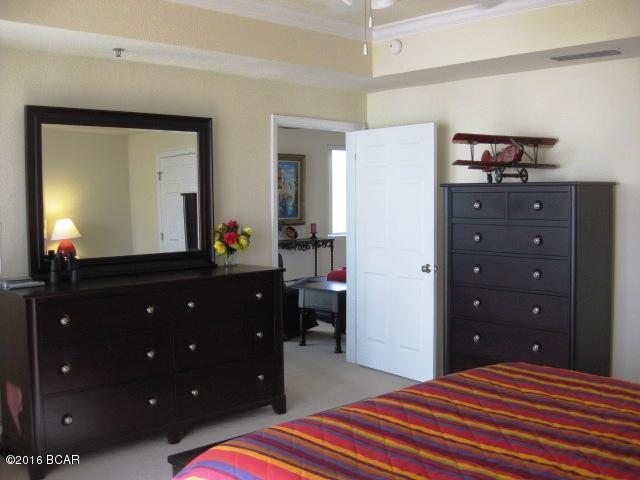 Hibiscus By The Bay - Residential