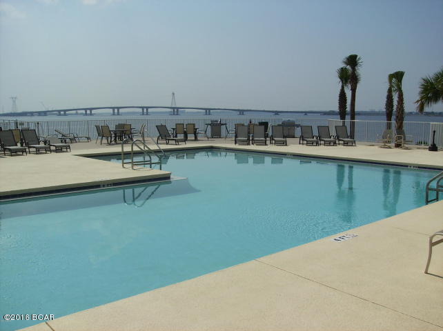 Hibiscus By The Bay - Residential