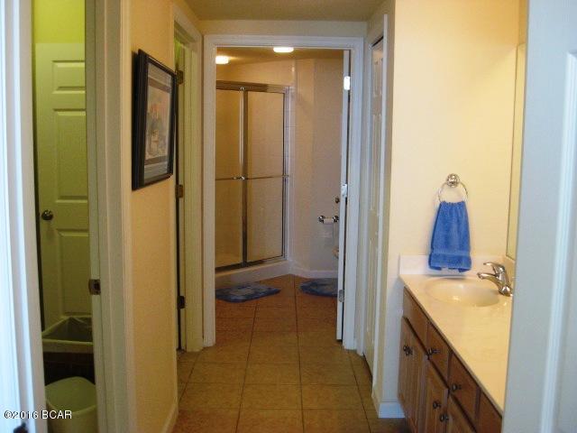 Hibiscus By The Bay - Residential