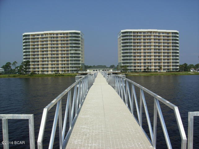 Hibiscus By The Bay - Residential