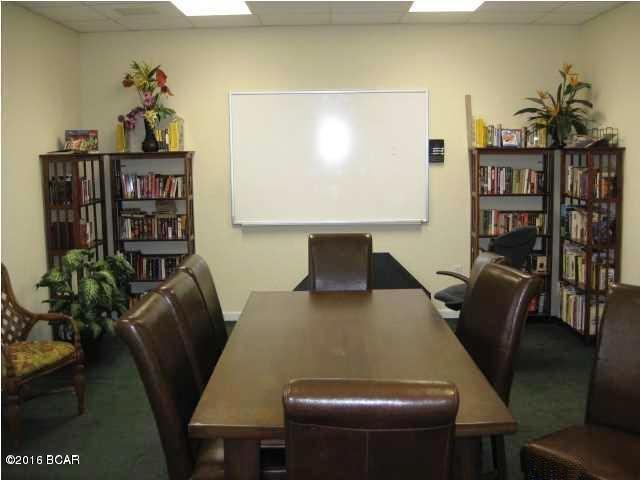 Hibiscus By The Bay - Residential