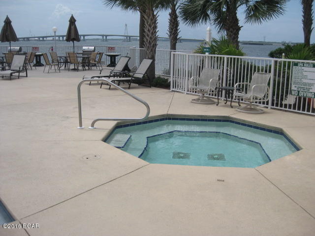 Hibiscus By The Bay - Residential