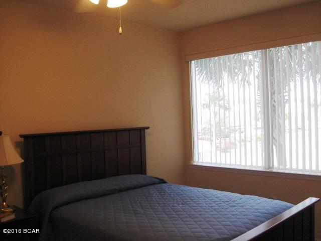 Hibiscus By The Bay - Residential