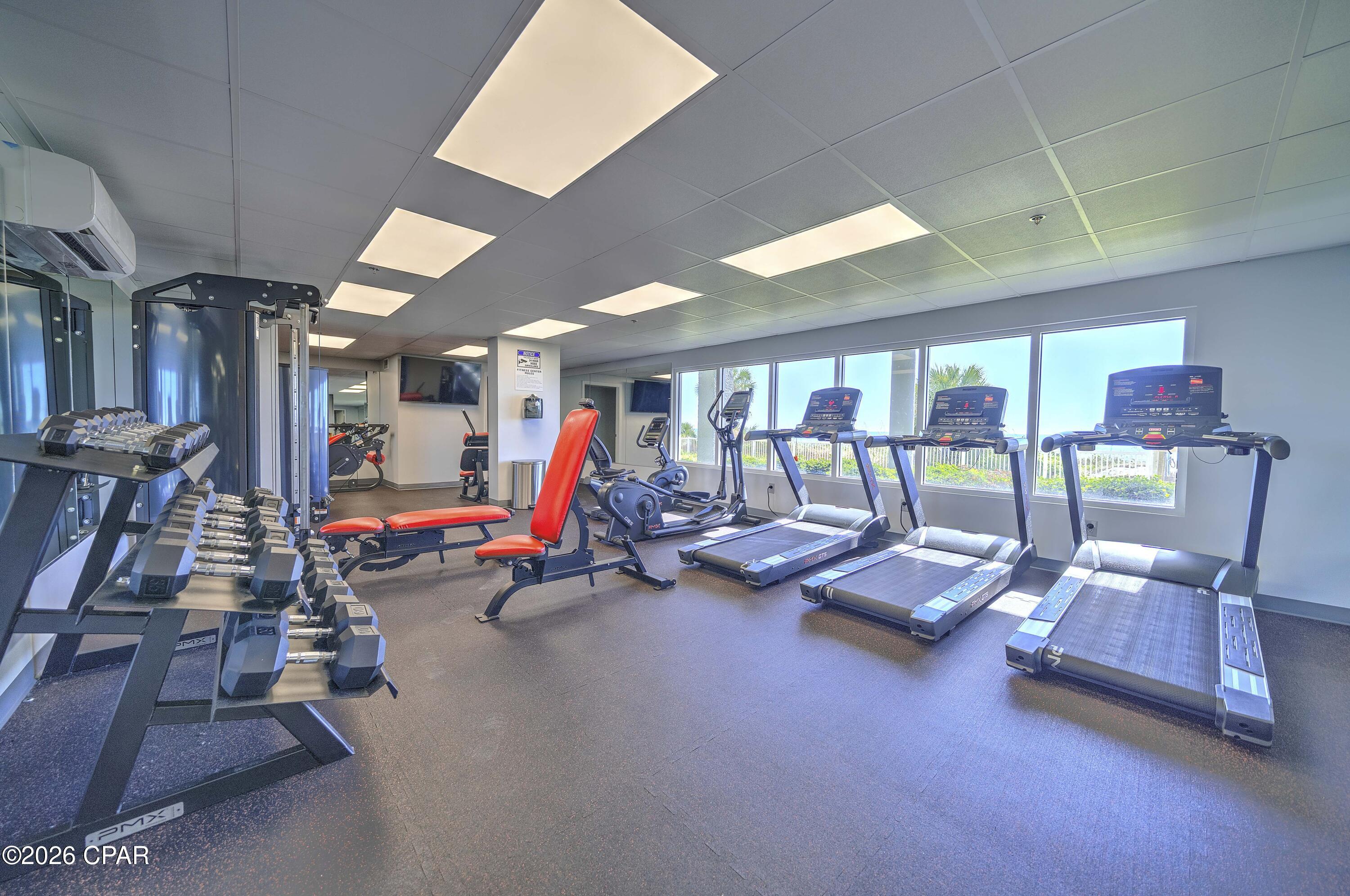 Long Beach Towers I - Residential