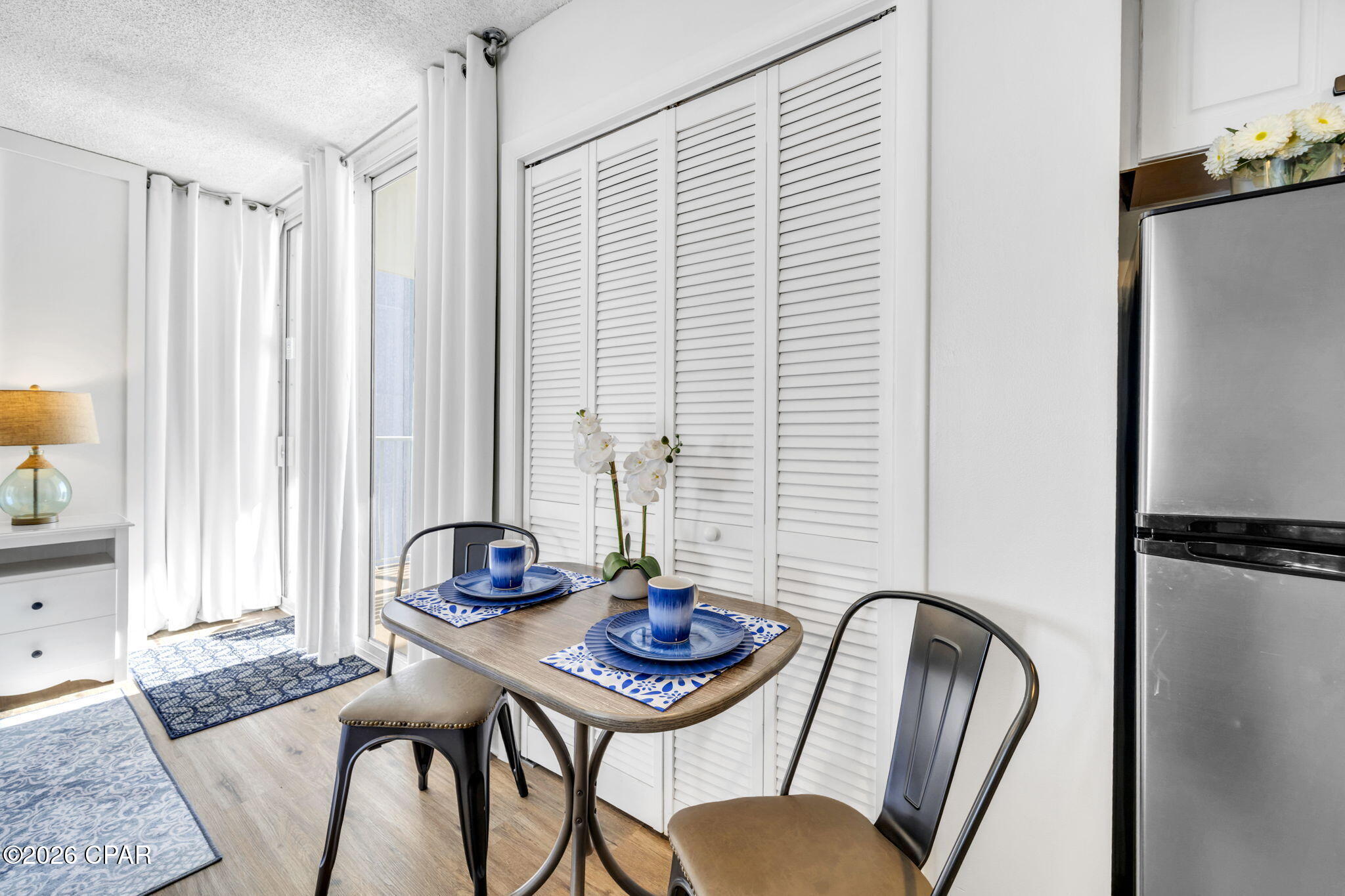 Long Beach Towers I - Residential