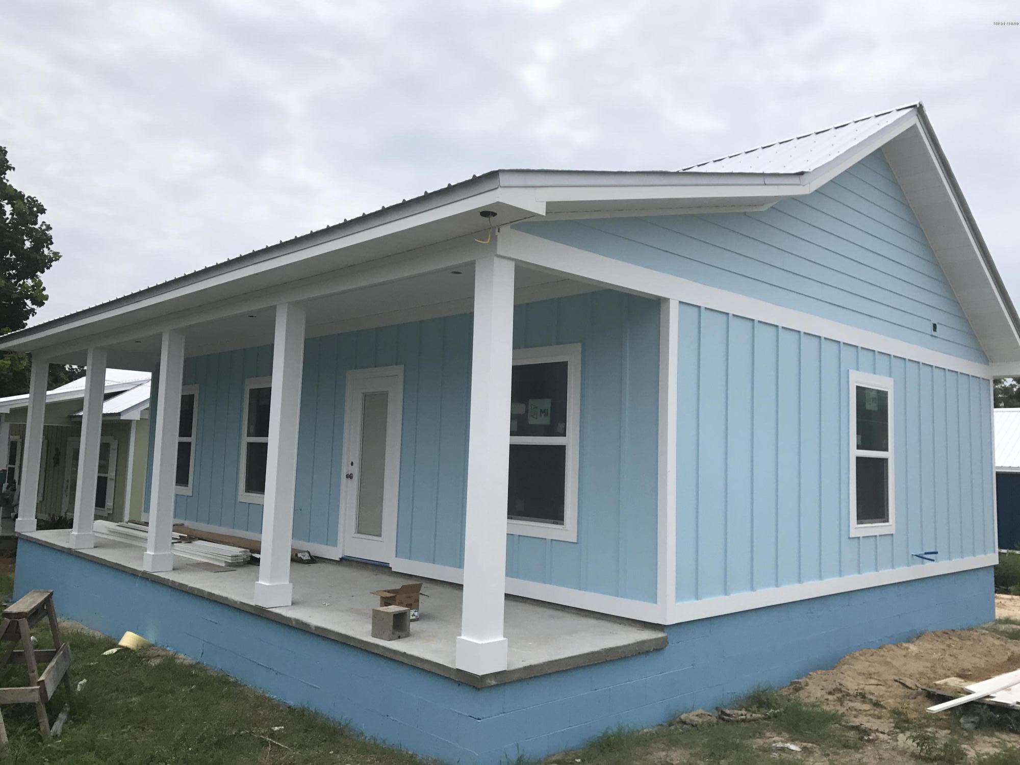 Laguna Beach Estates 8th Add - Residential