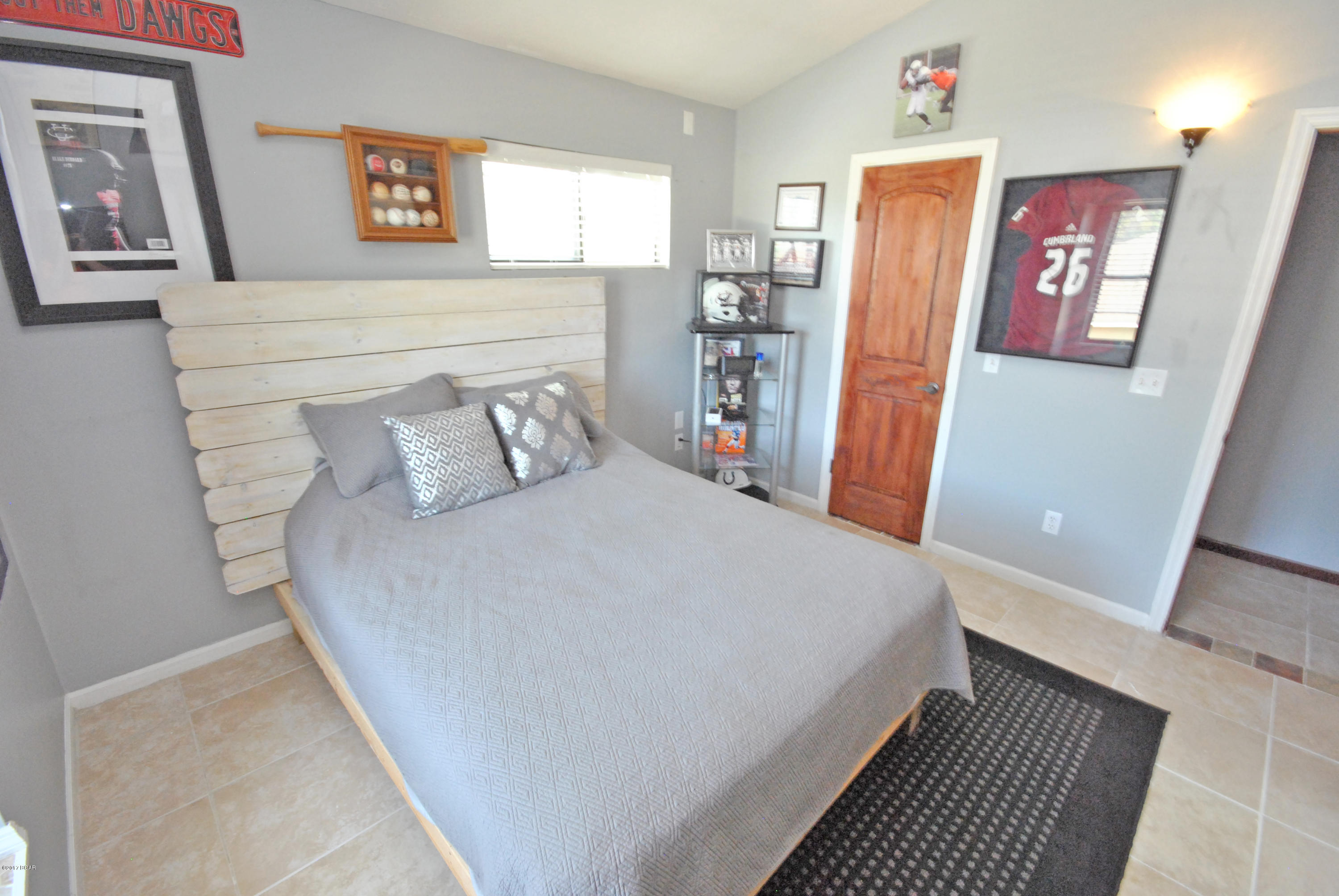 Colony Club - Residential