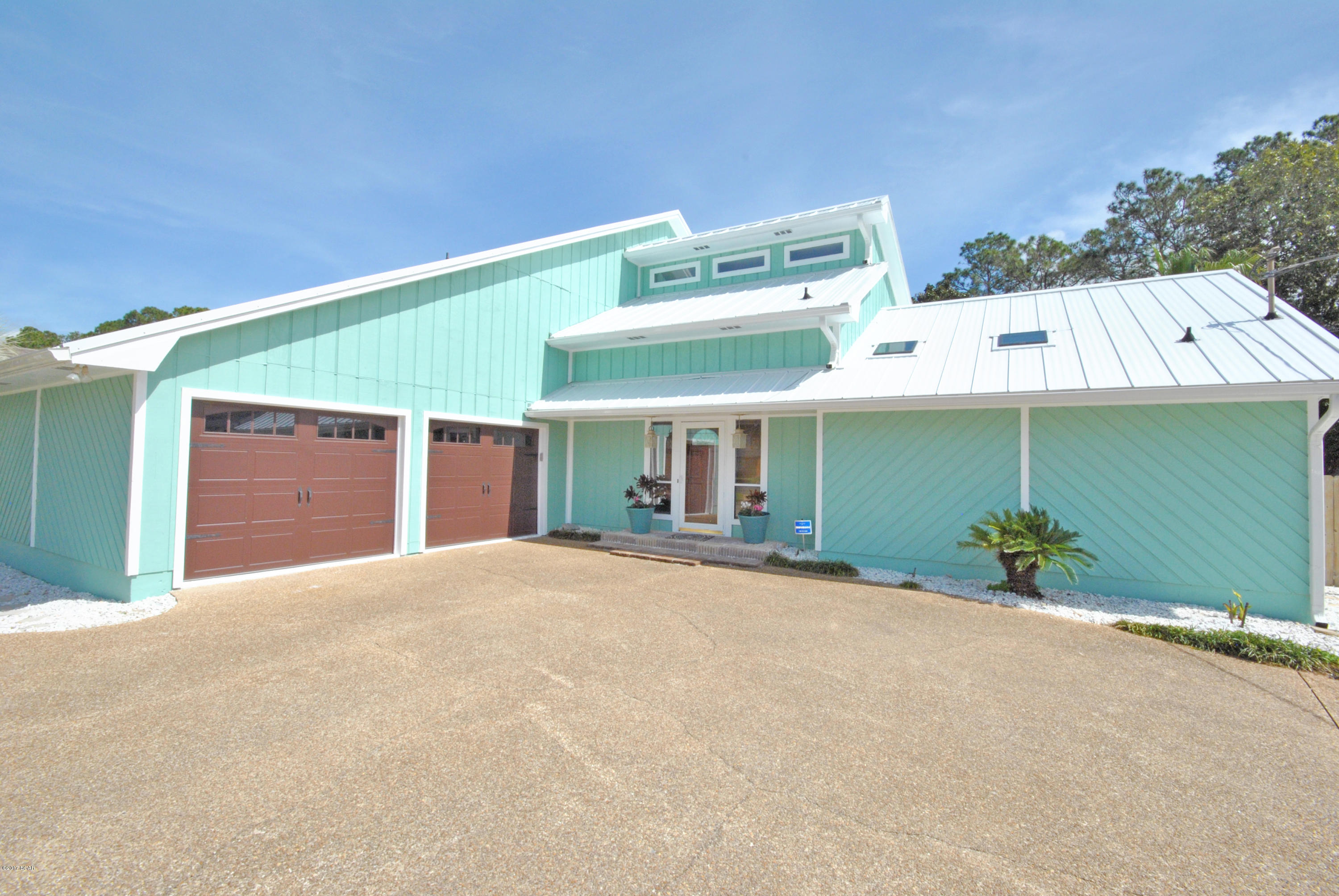 Colony Club - Residential