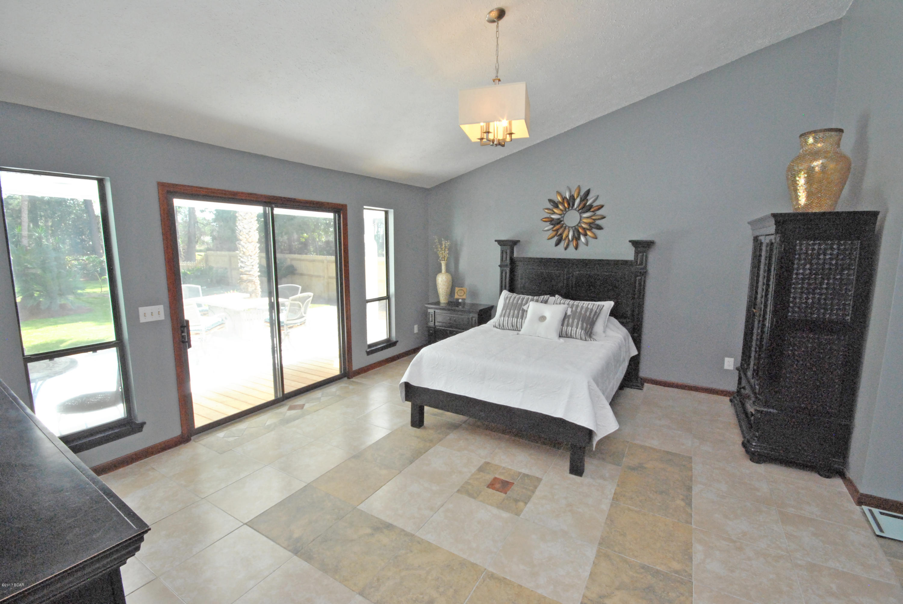 Colony Club - Residential