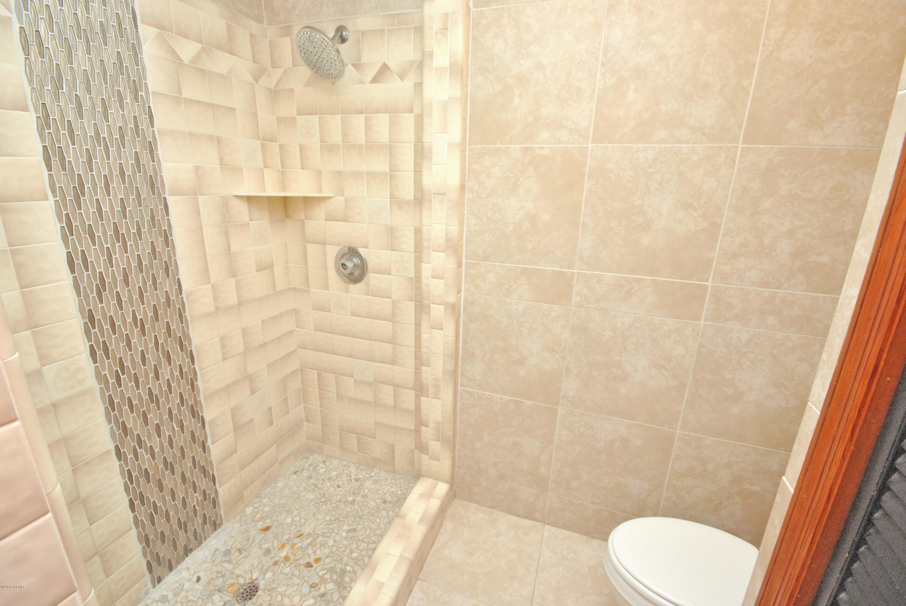 Colony Club - Residential