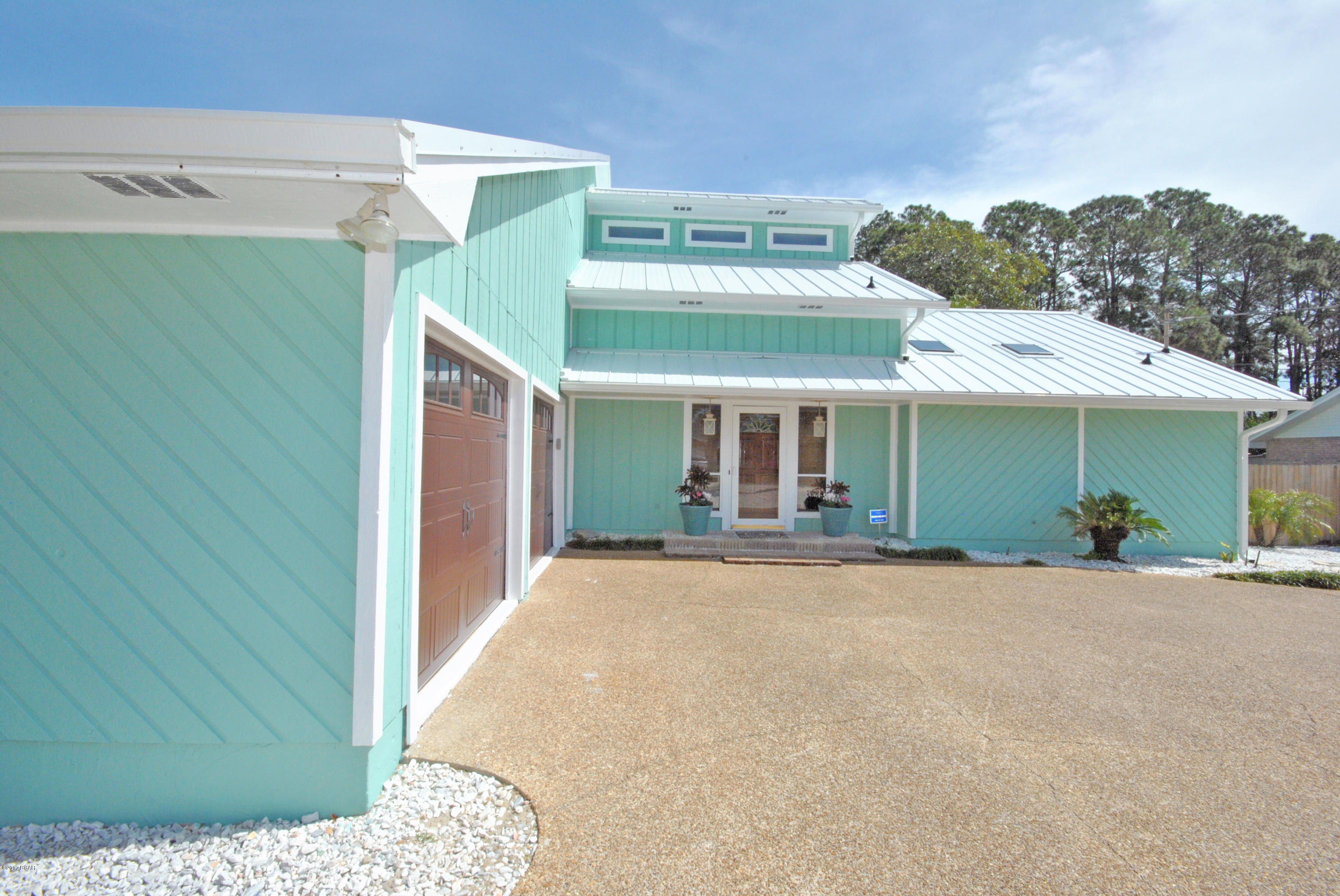 Colony Club - Residential