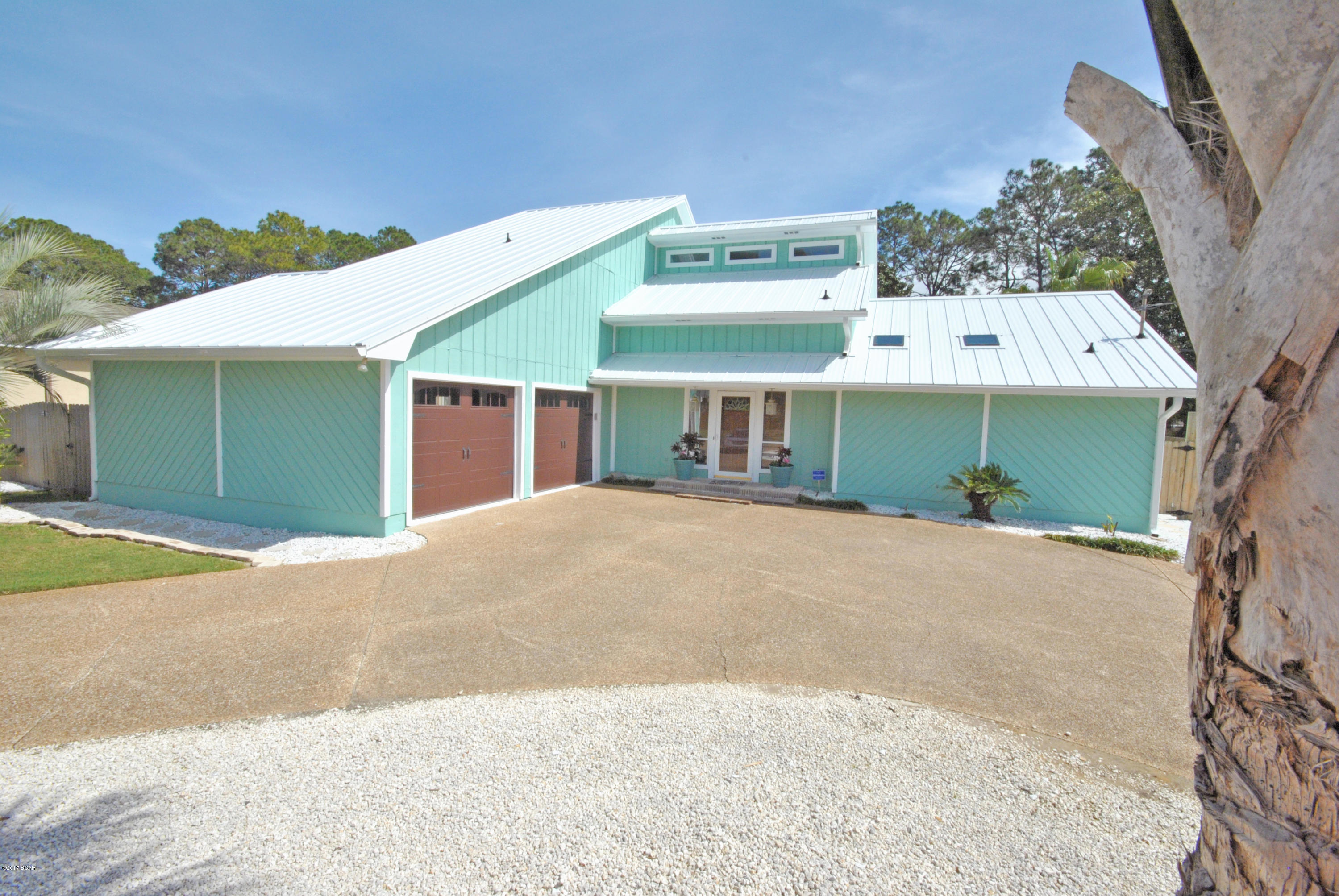 Colony Club - Residential