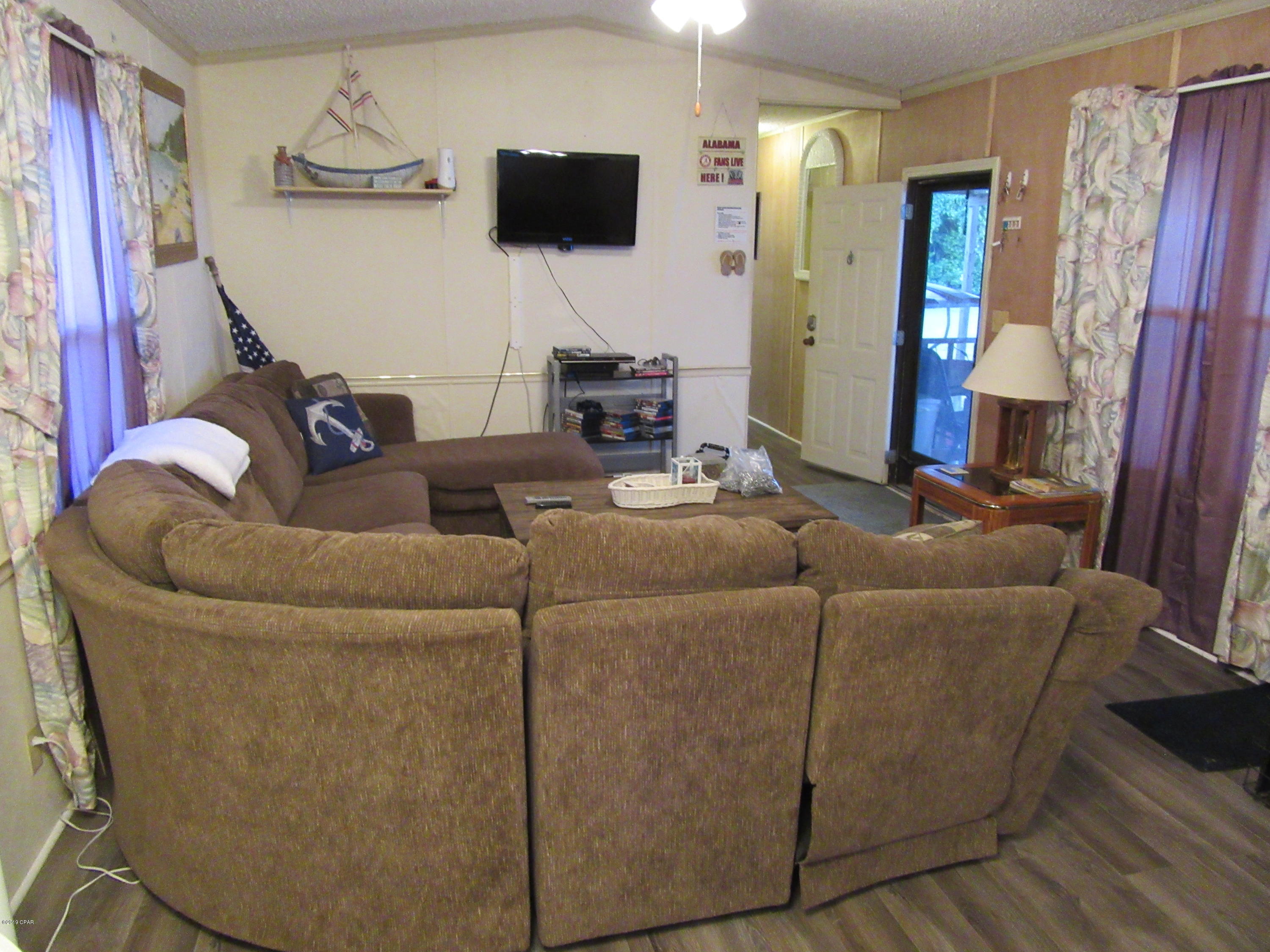 Laguna Beach Estates 7th Add - Residential