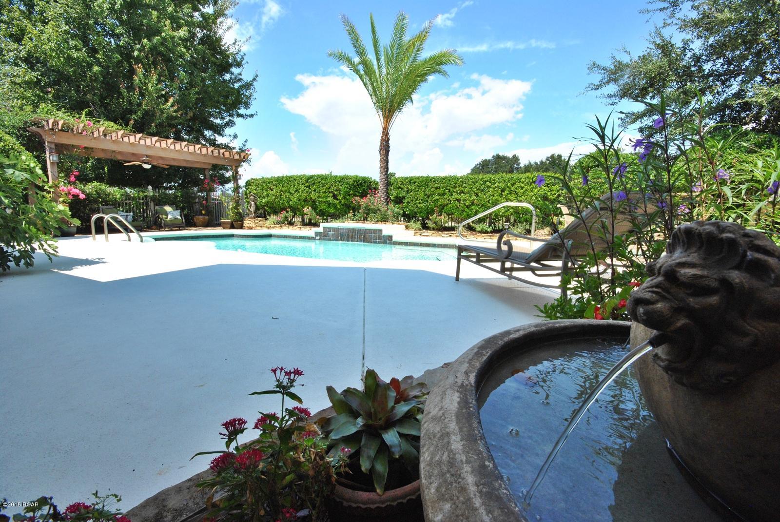 Queensberry Ltd At Bay Point - Residential