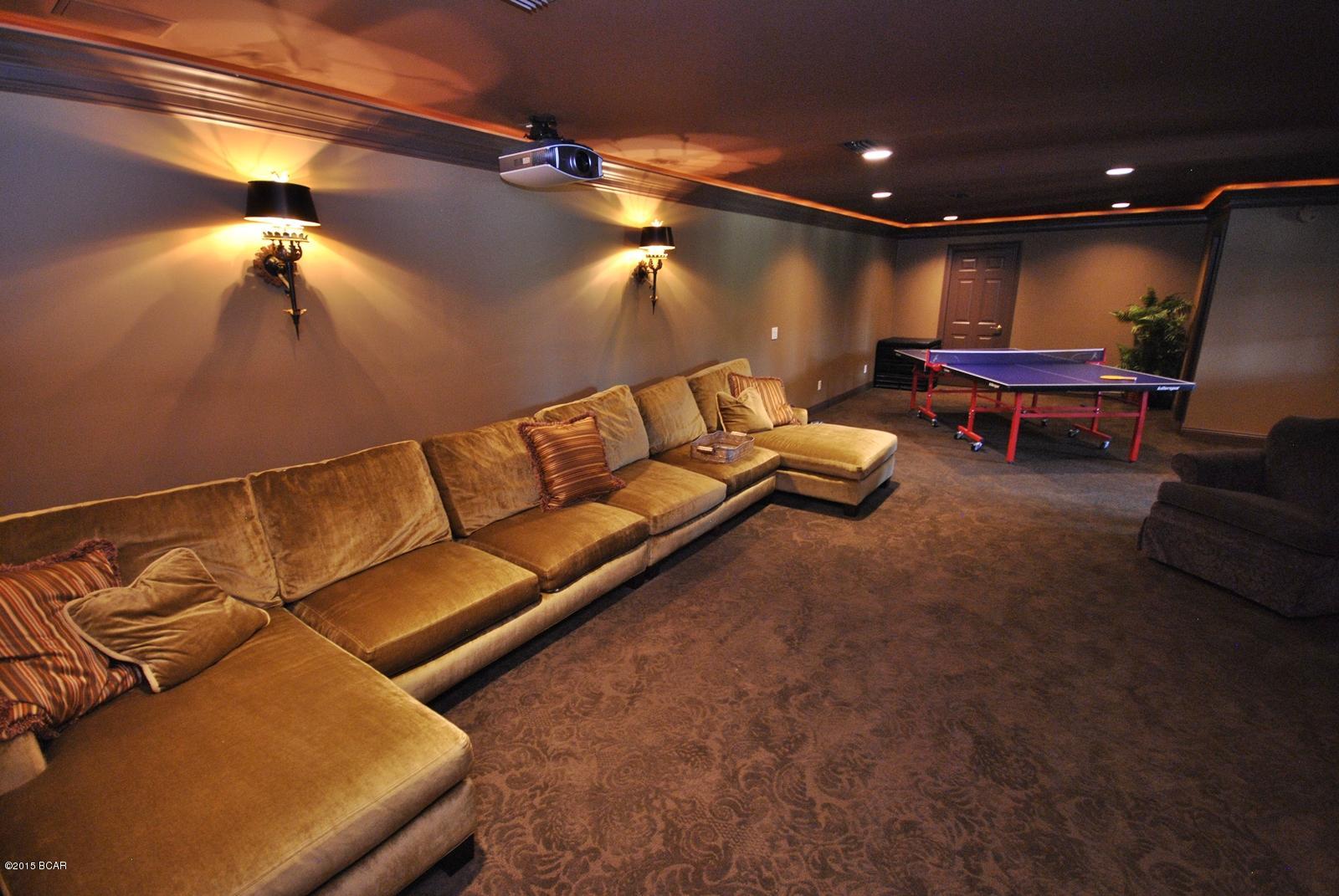 Queensberry Ltd At Bay Point - Residential