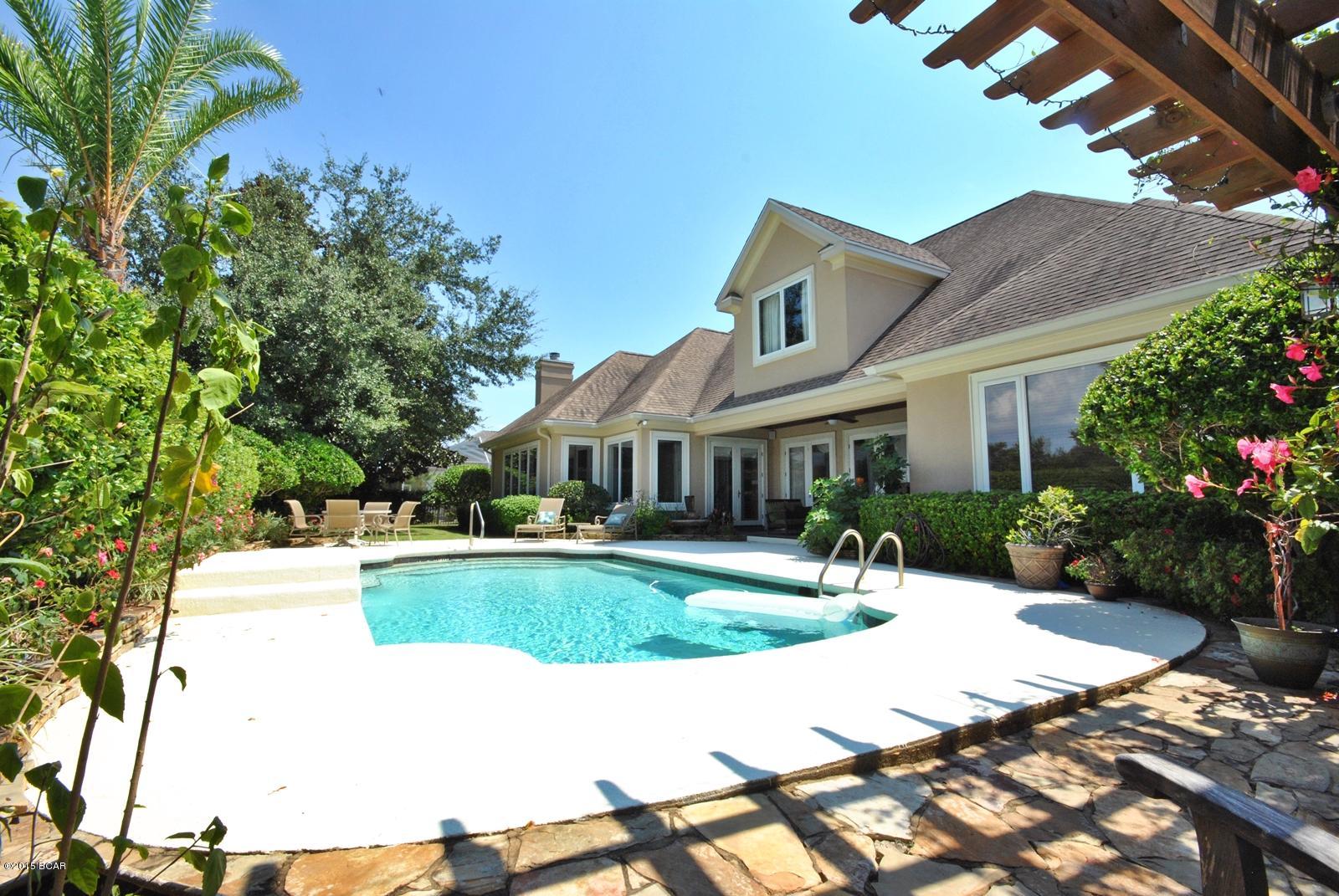 Queensberry Ltd At Bay Point - Residential