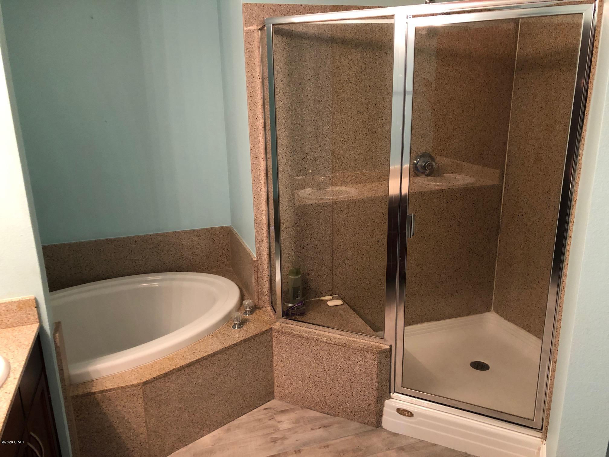 Laketown Wharf - Residential