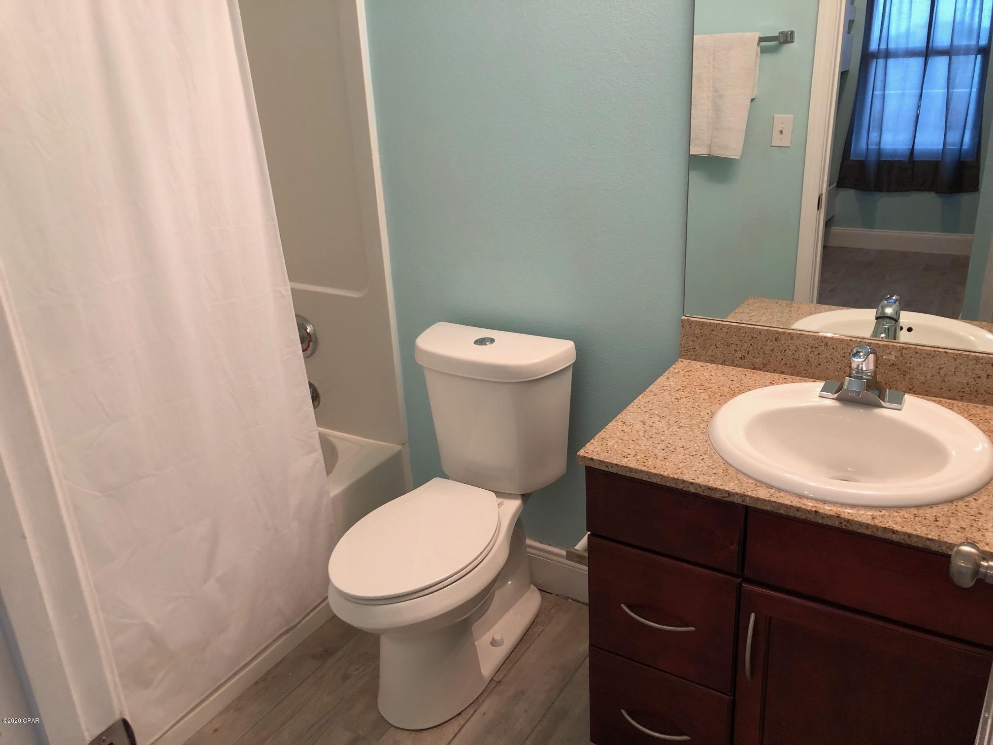 Laketown Wharf - Residential