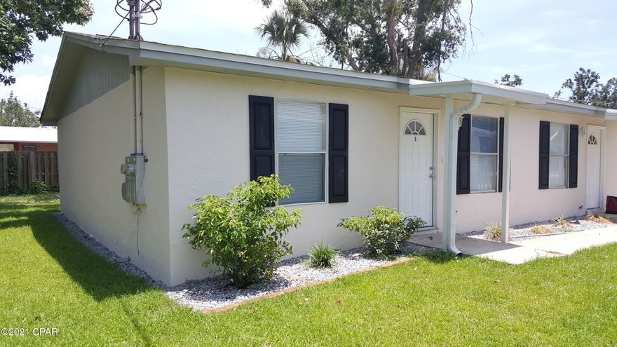 Newly remodeled duplex. 2br, 1ba, with washer & dryer connections. Tile in kitchen- dinning &bath, carpet in rest of home.  Great location.  $1050 per month with $1050 deposit.  One small pet under 30 lbs is $250 deposit and $100 per month extra.   CALL for info or to see unit.