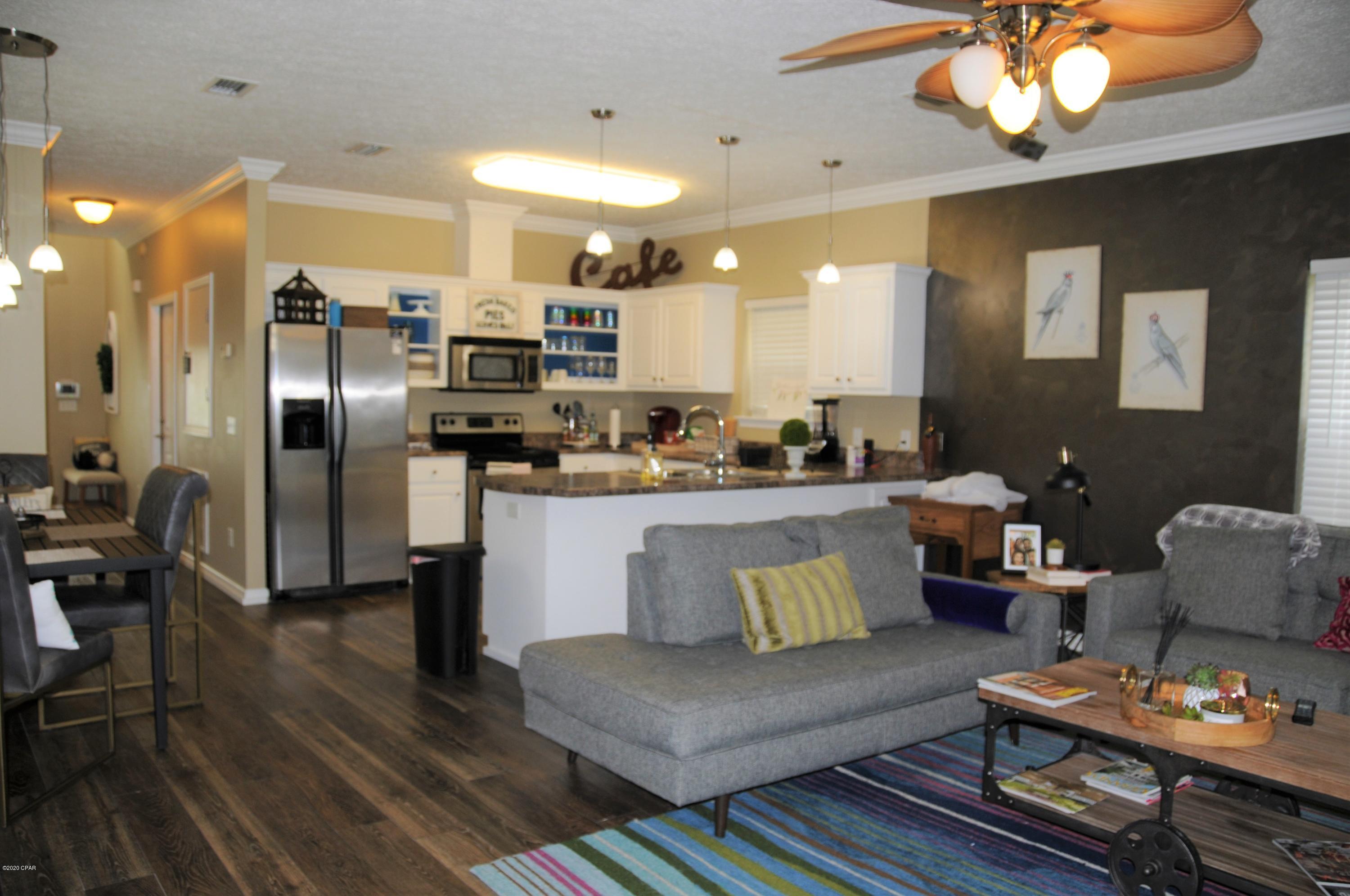 North Lagoon Oaks 7th - Residential