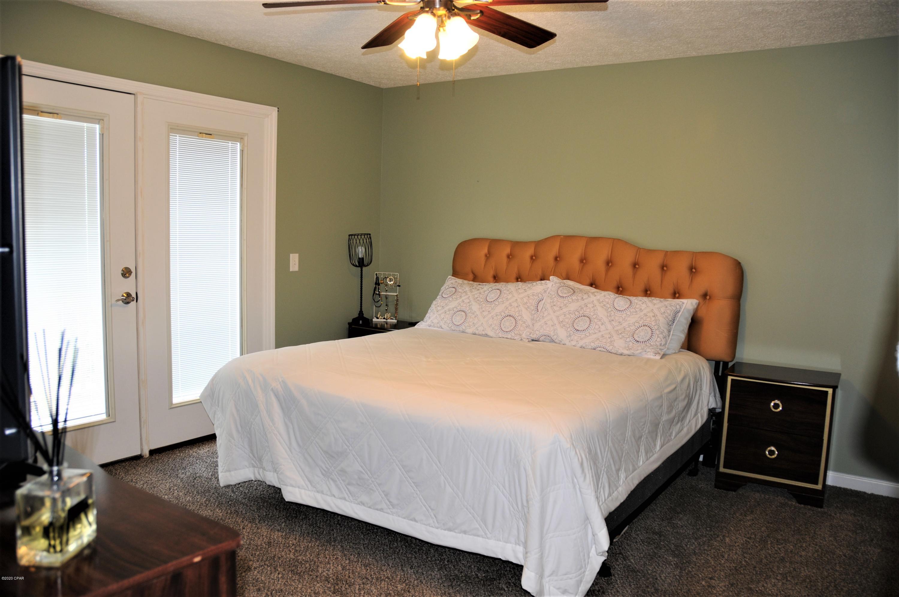 North Lagoon Oaks 7th - Residential