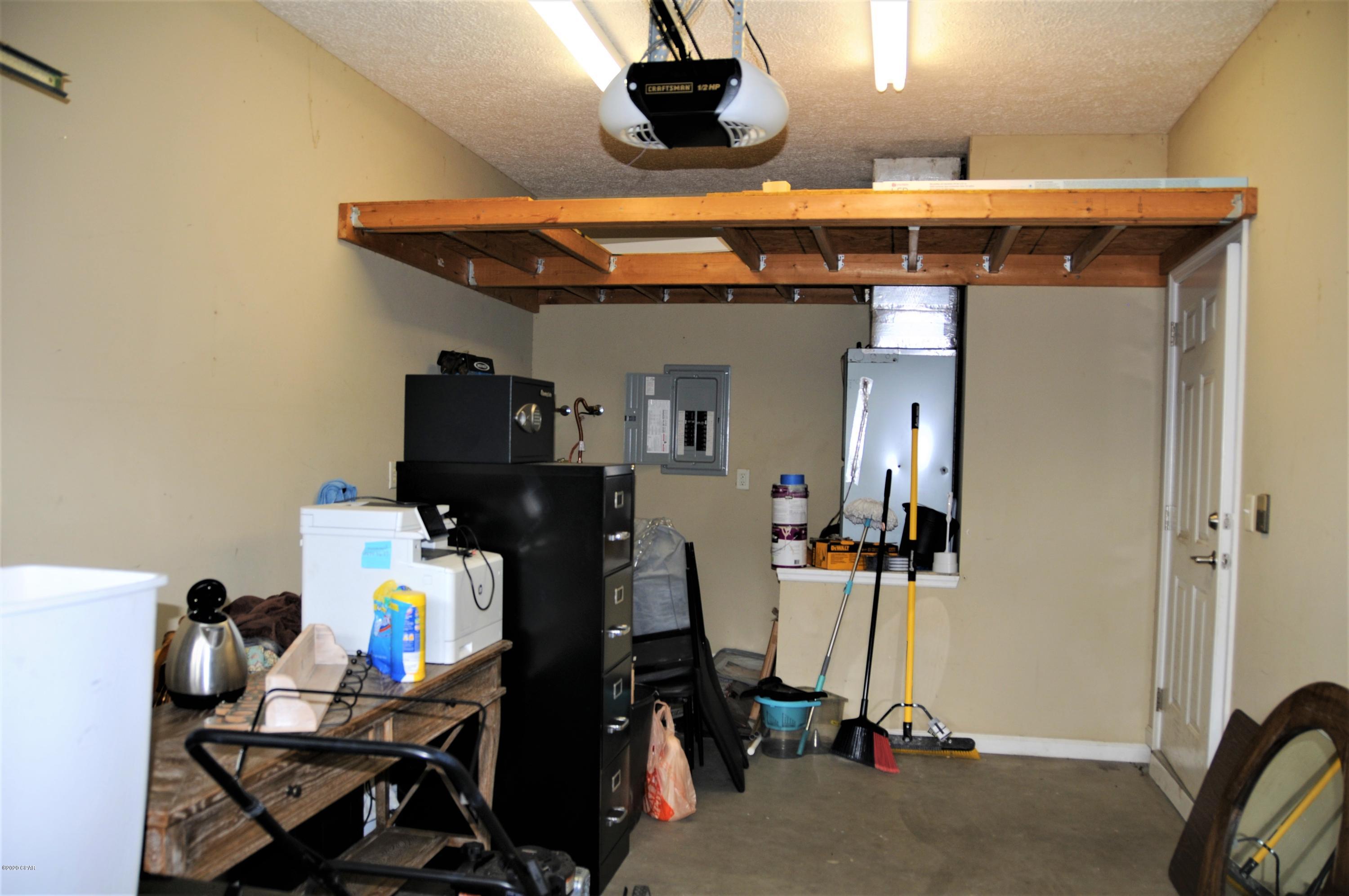 North Lagoon Oaks 7th - Residential