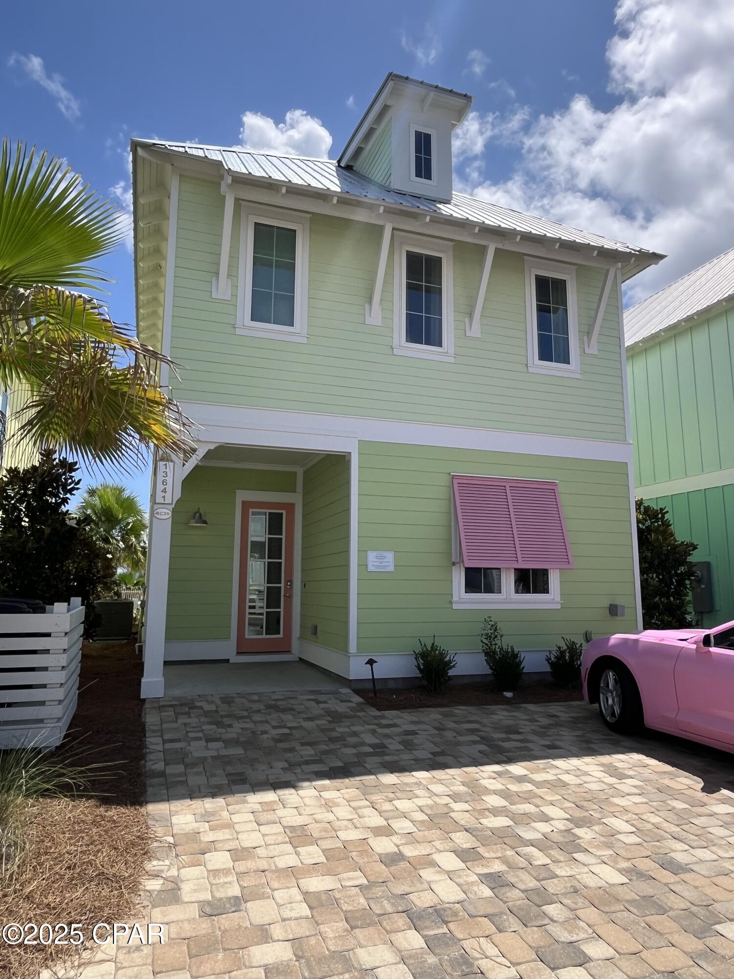 13641 Banana Wind Way