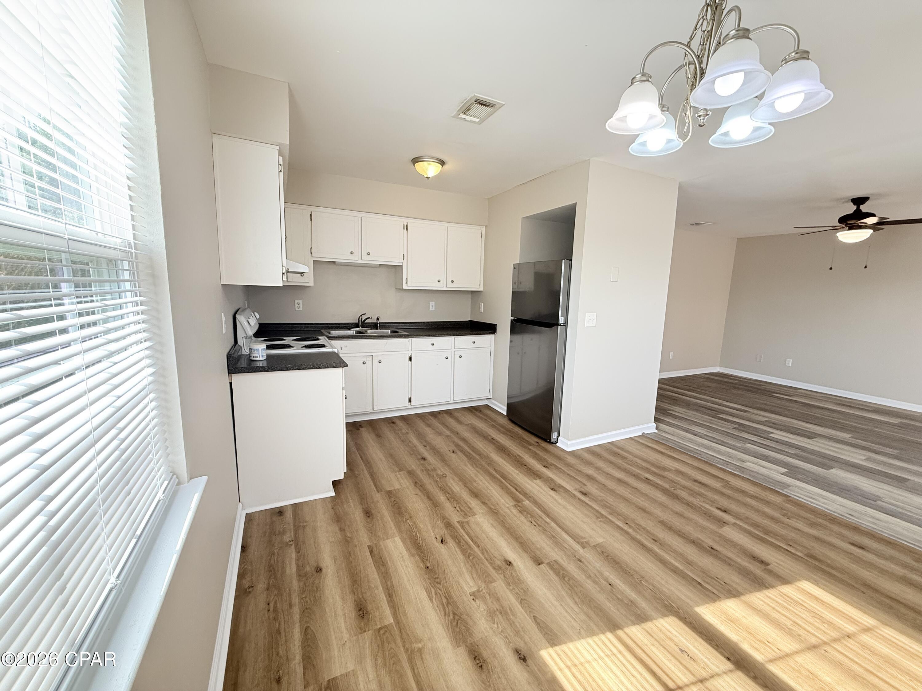 [No Recorded Subdiv] - Residential Lease