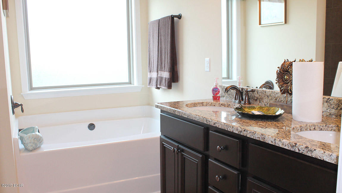 Village Of Mill Bayou/Shoreline Village Ph 1A - Residential